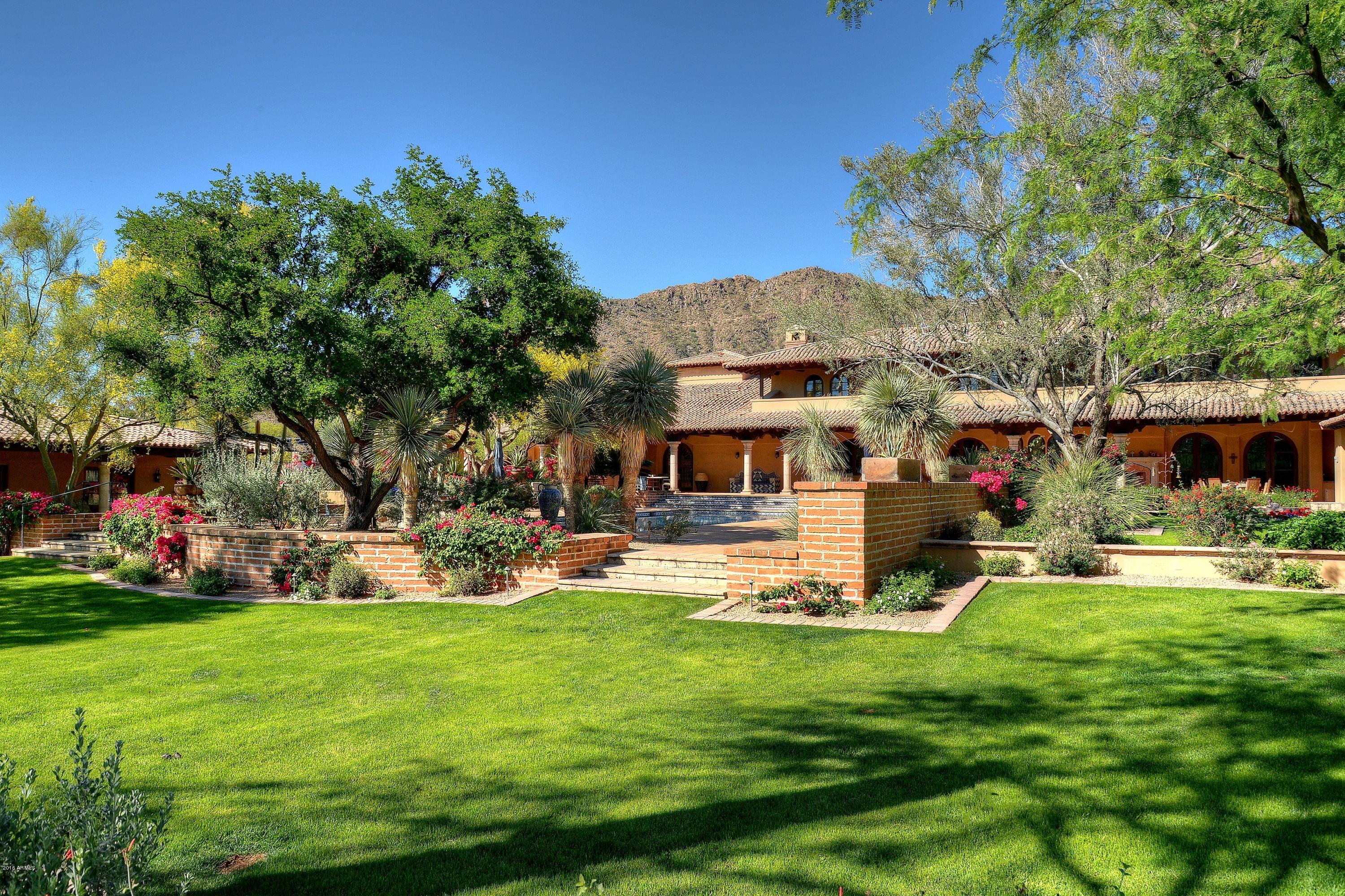 Jokake Camelback Properties - Residential