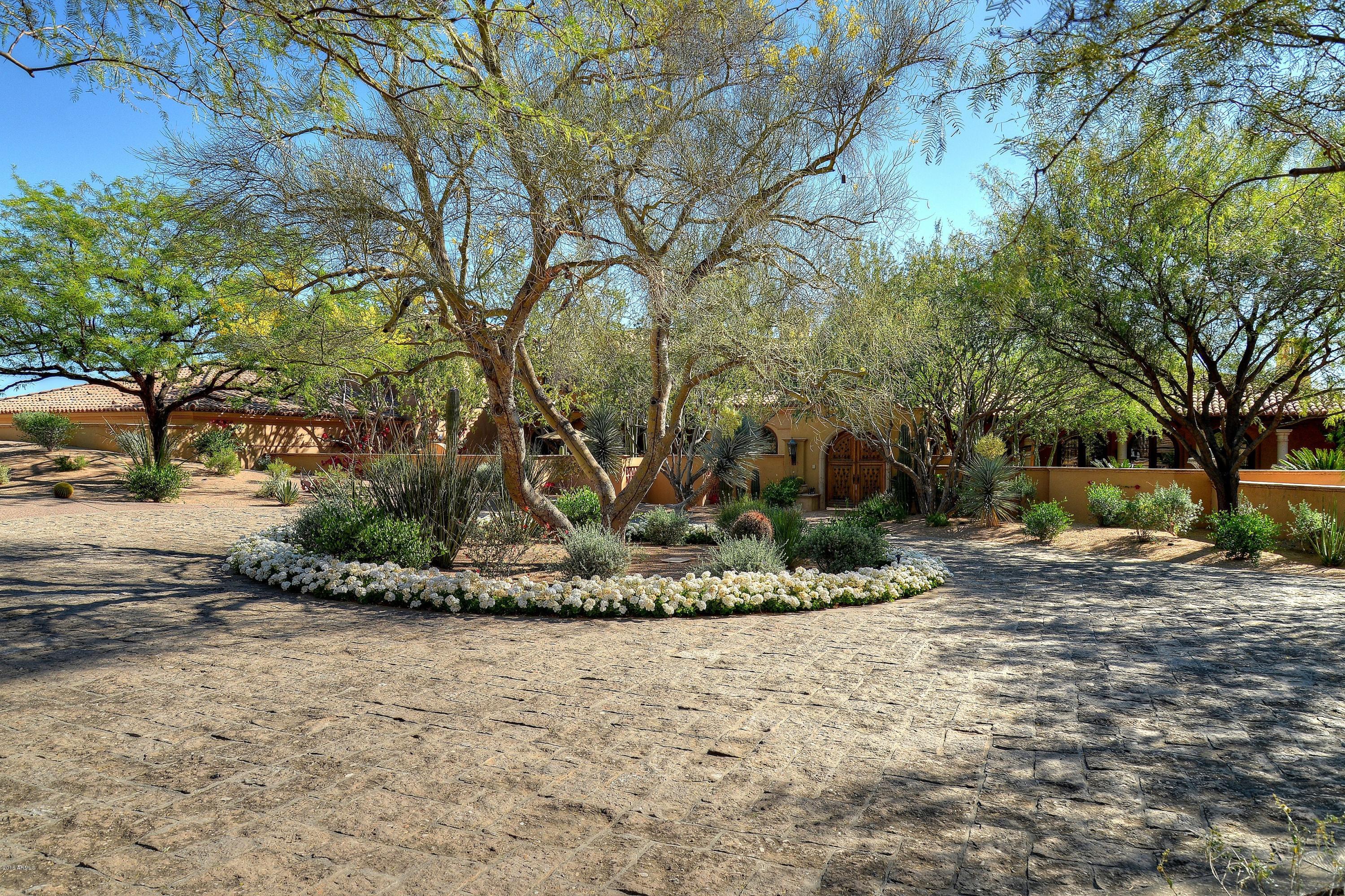 Jokake Camelback Properties - Residential