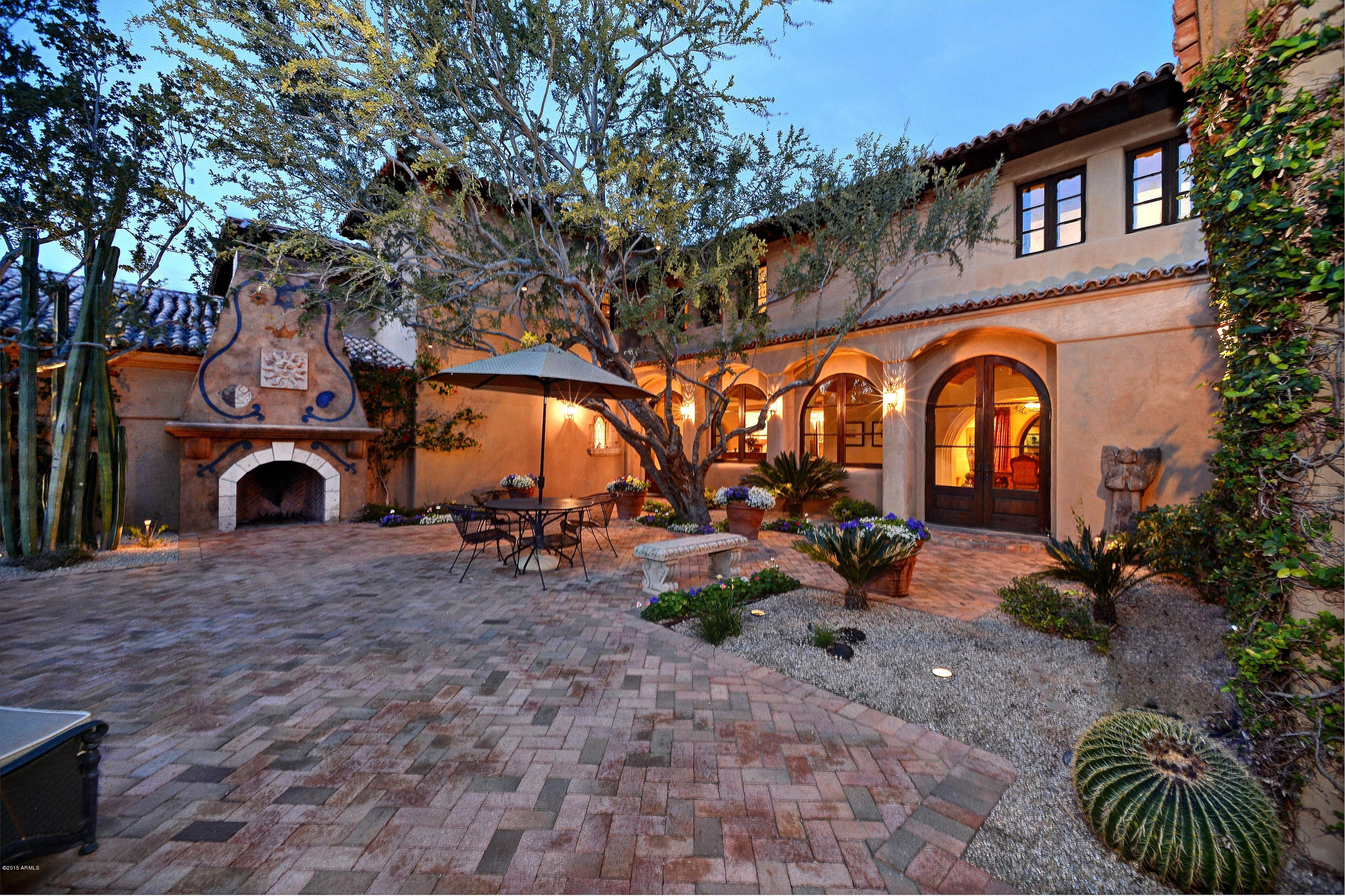 Jokake Camelback Properties - Residential