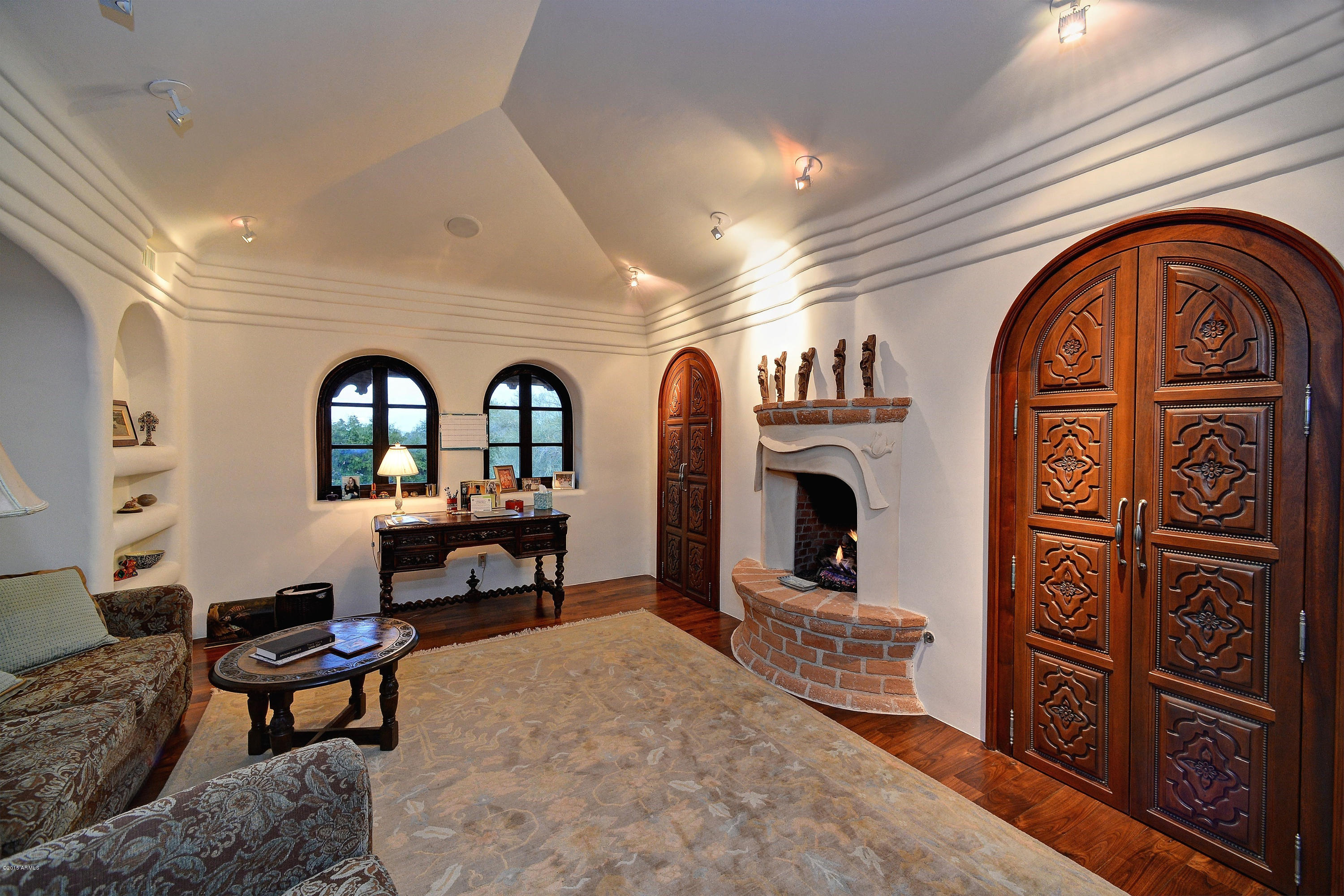 Jokake Camelback Properties - Residential