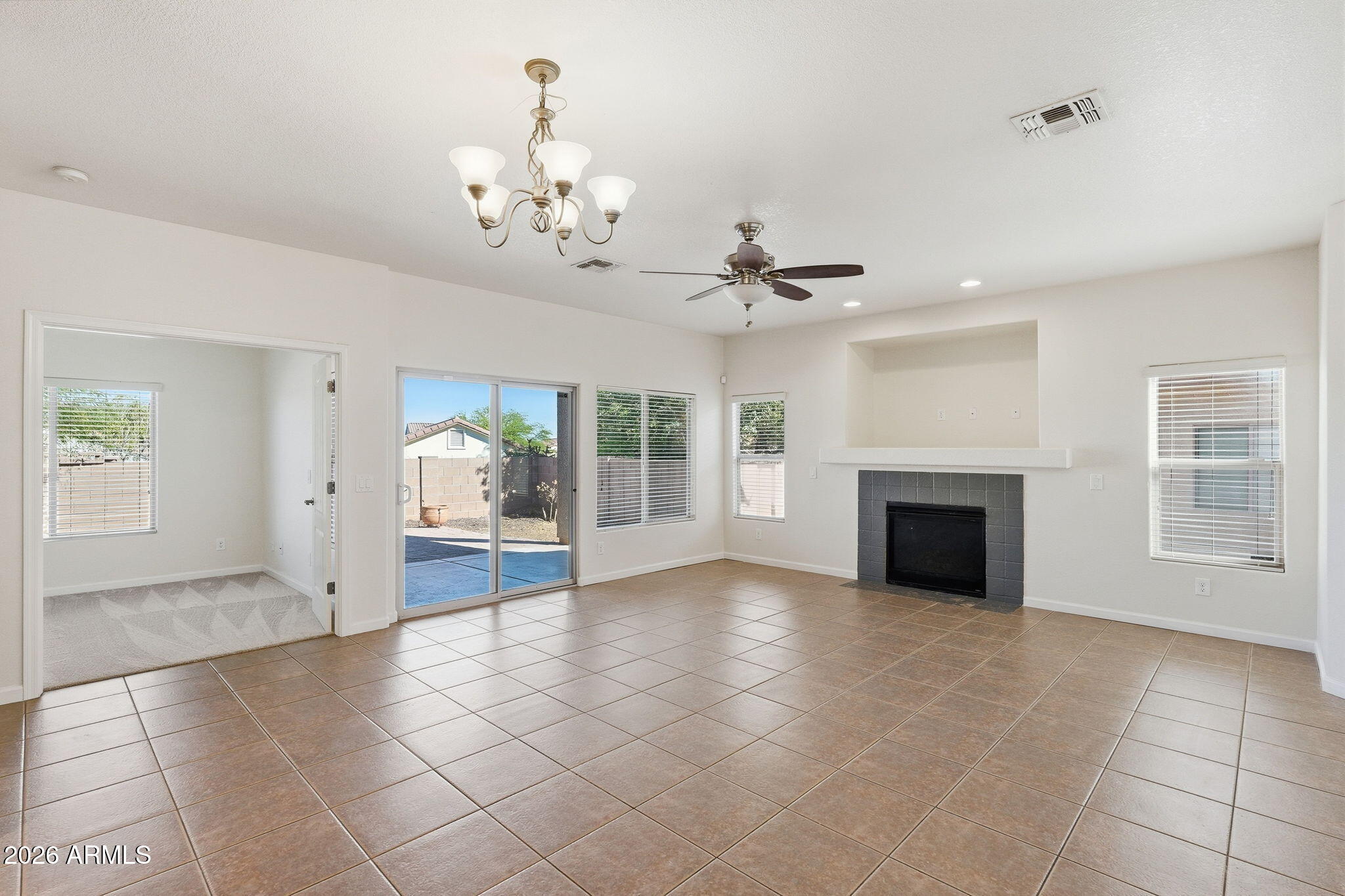 CHAPARRAL VILLAGE NORTH 6A - Residential