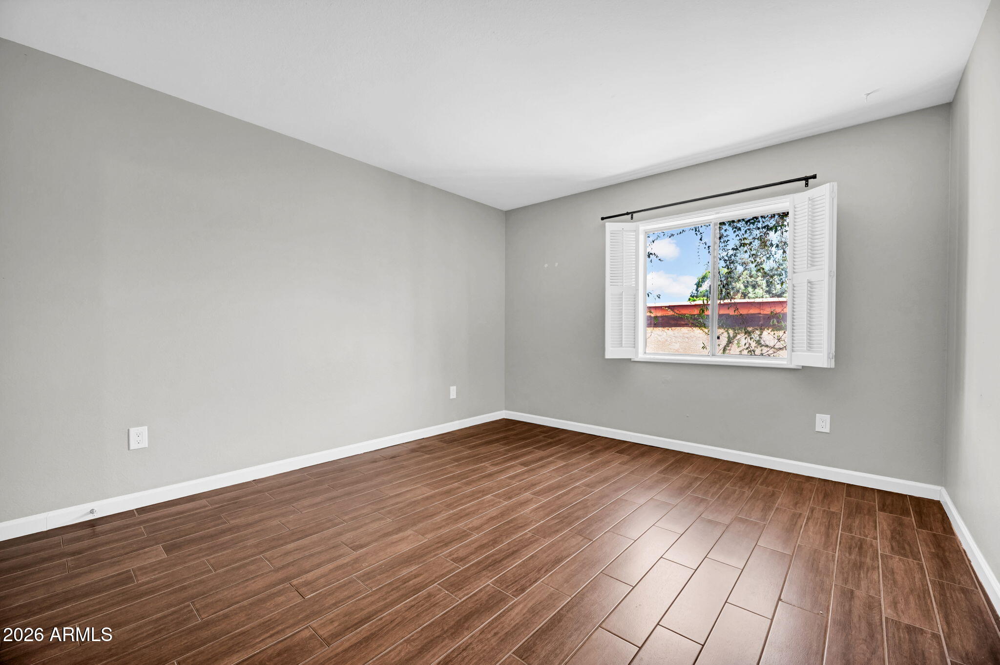 8001 NORTH CENTRAL - Residential