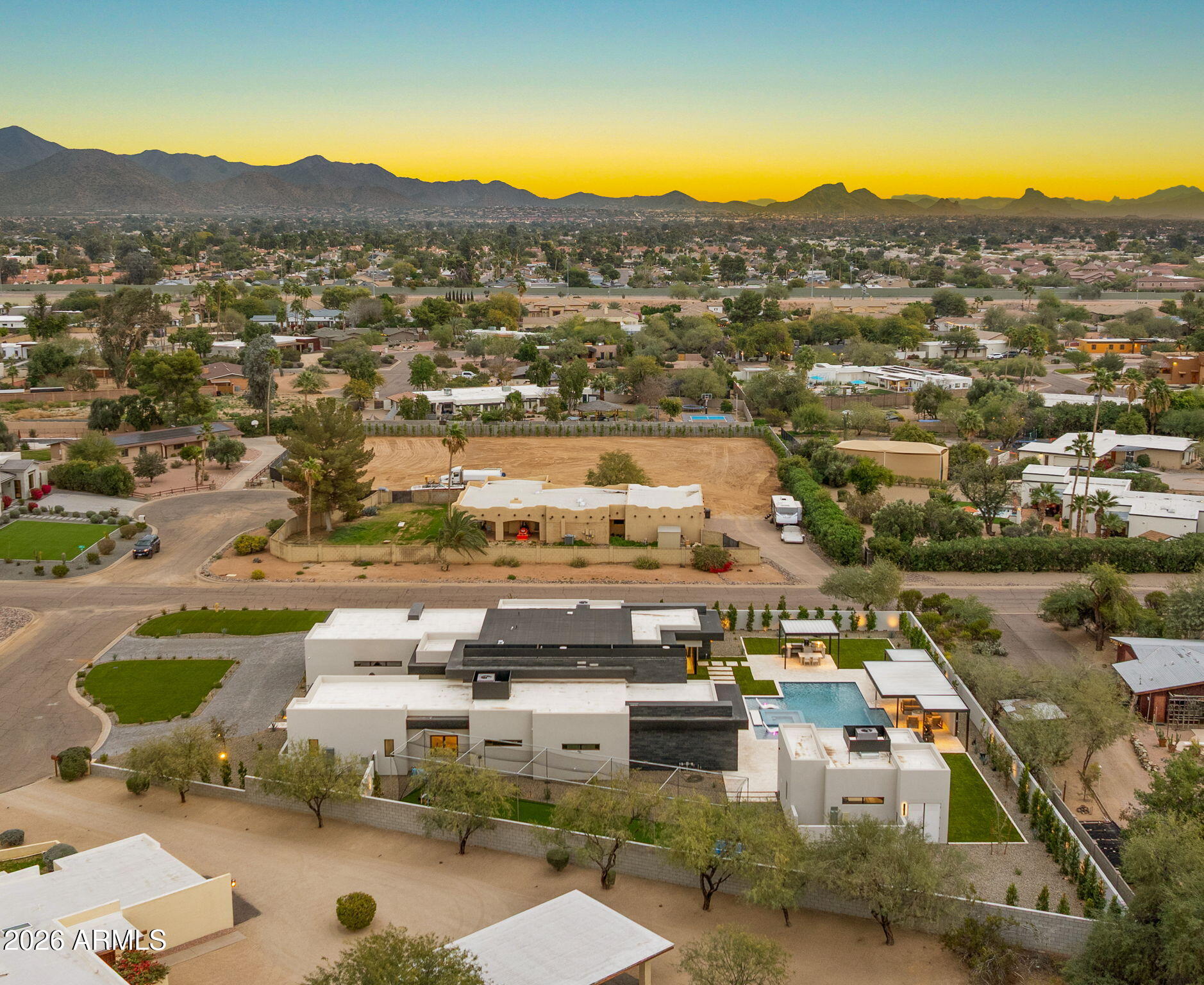 DESERT HILLS - Residential