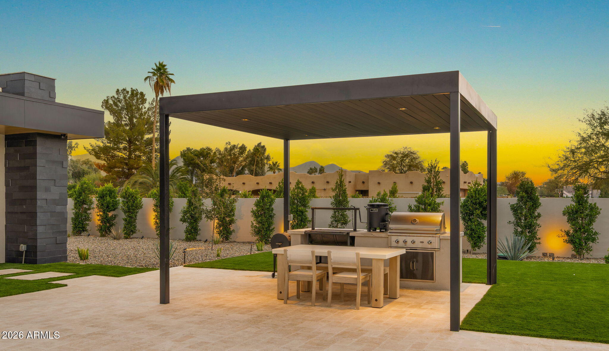 DESERT HILLS - Residential