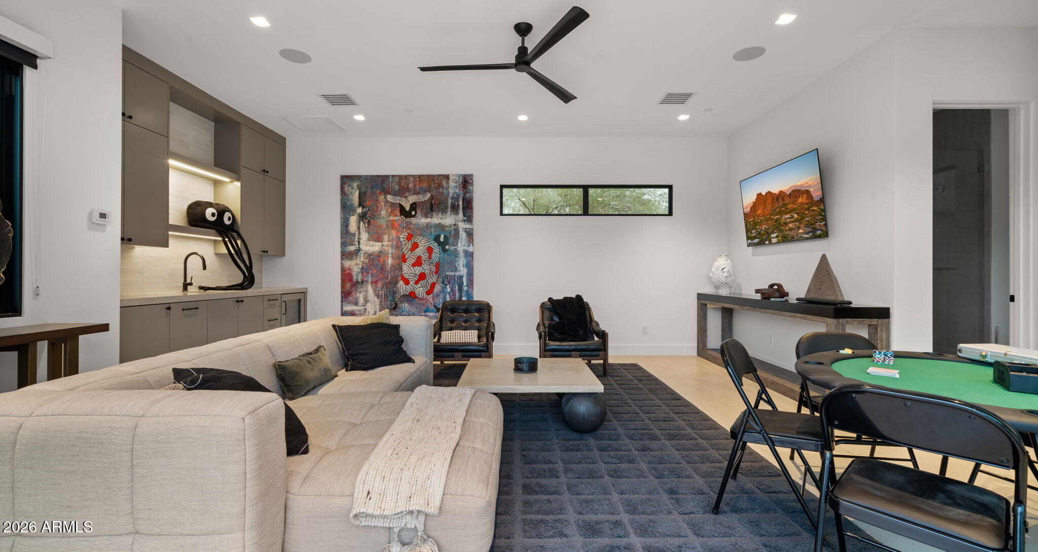 DESERT HILLS - Residential
