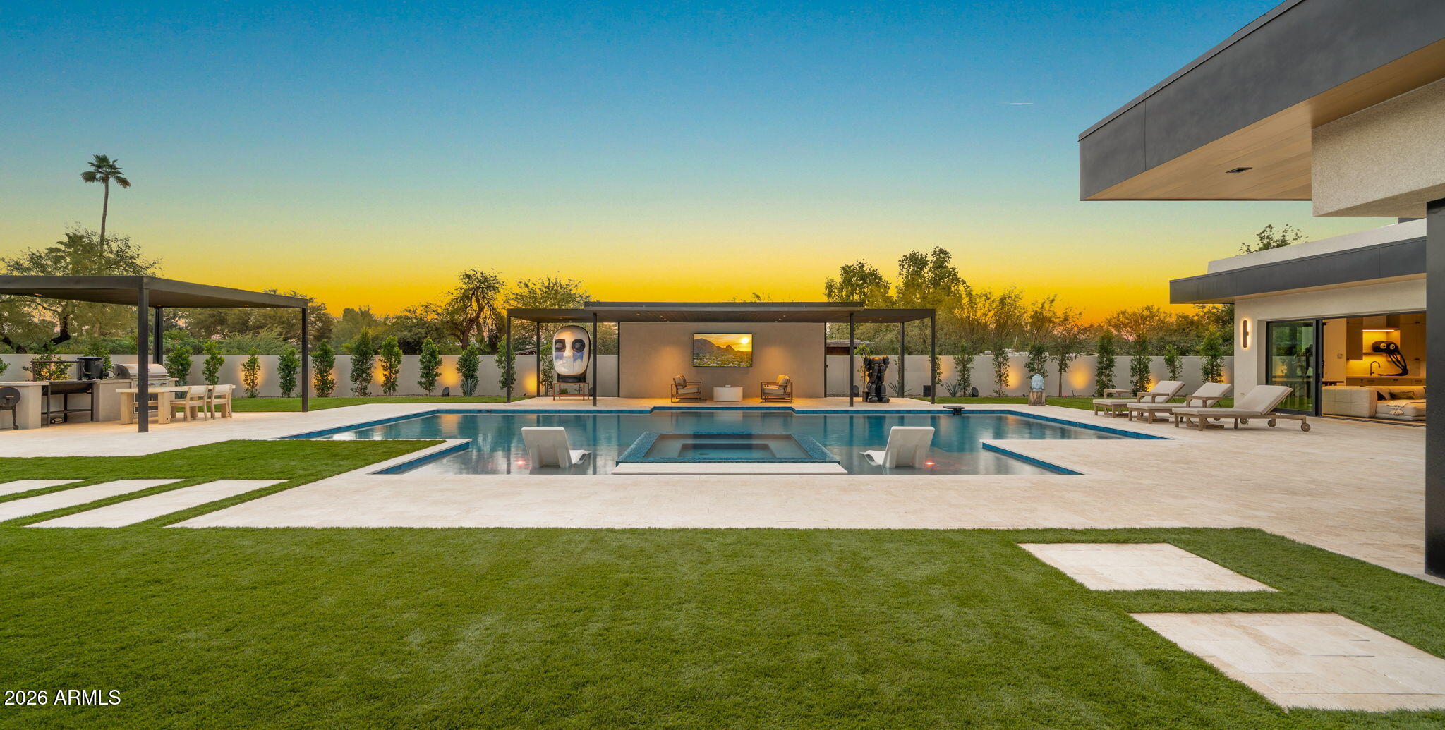 DESERT HILLS - Residential