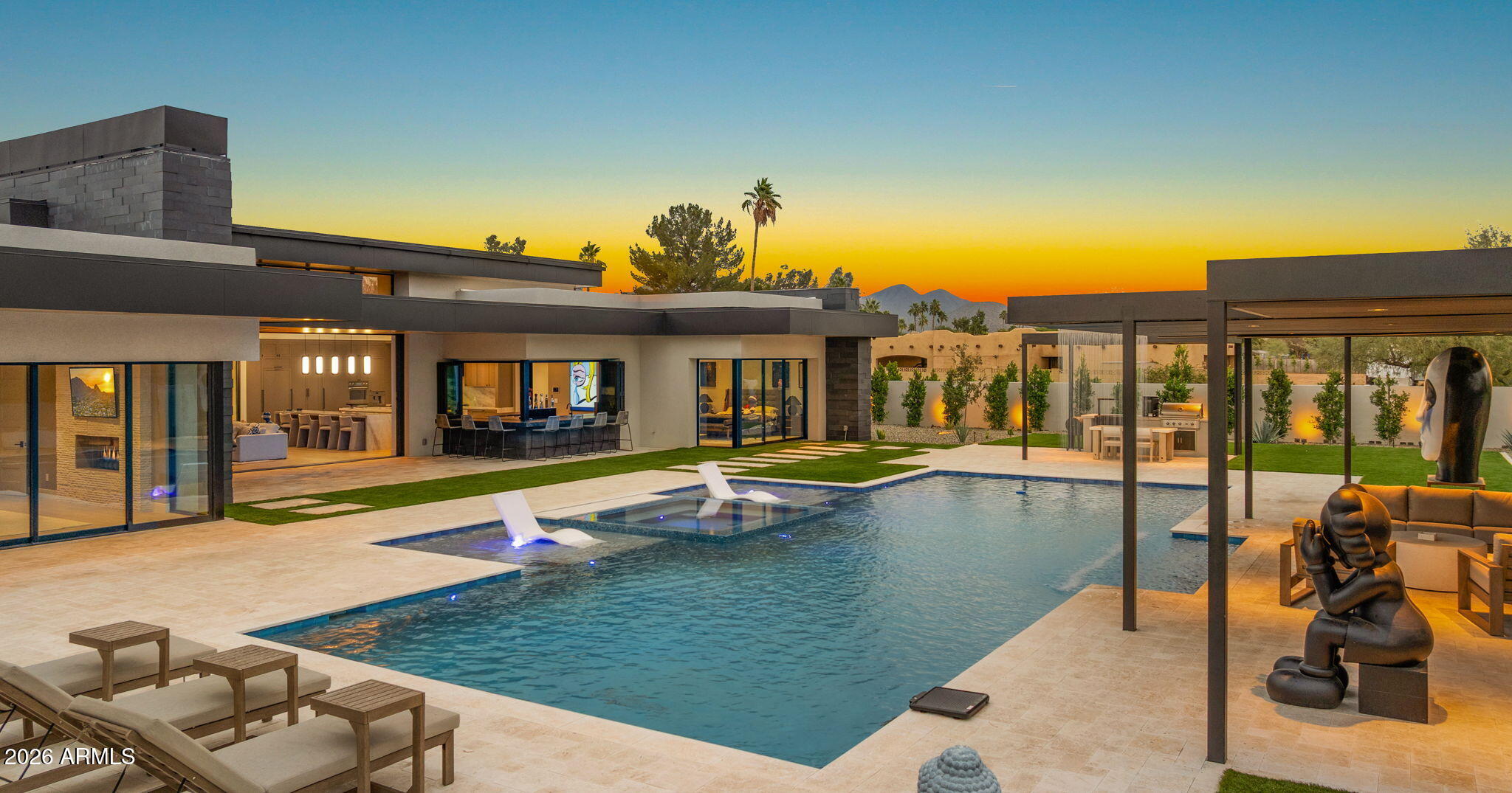DESERT HILLS - Residential