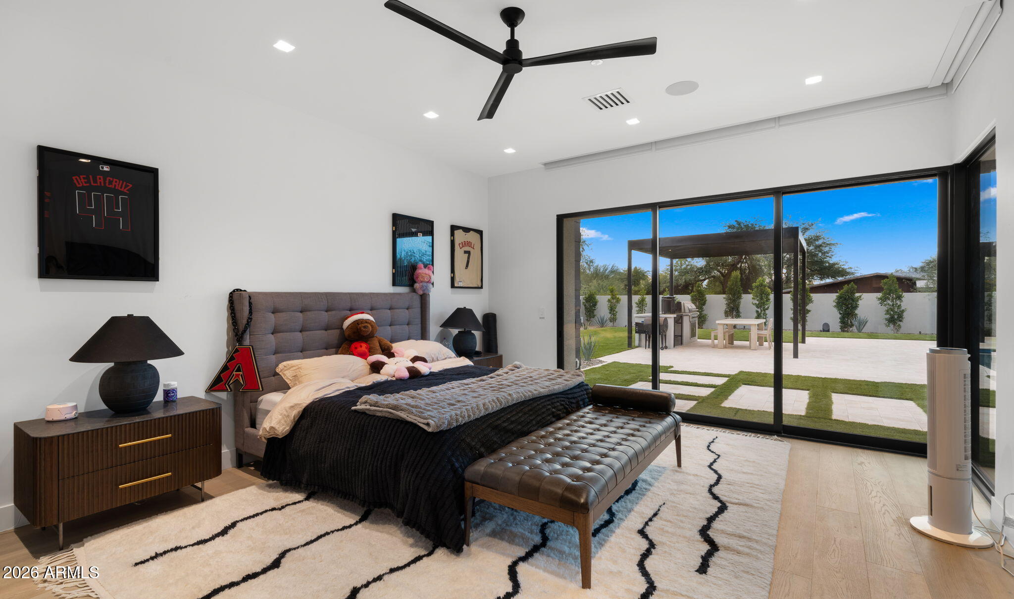 DESERT HILLS - Residential