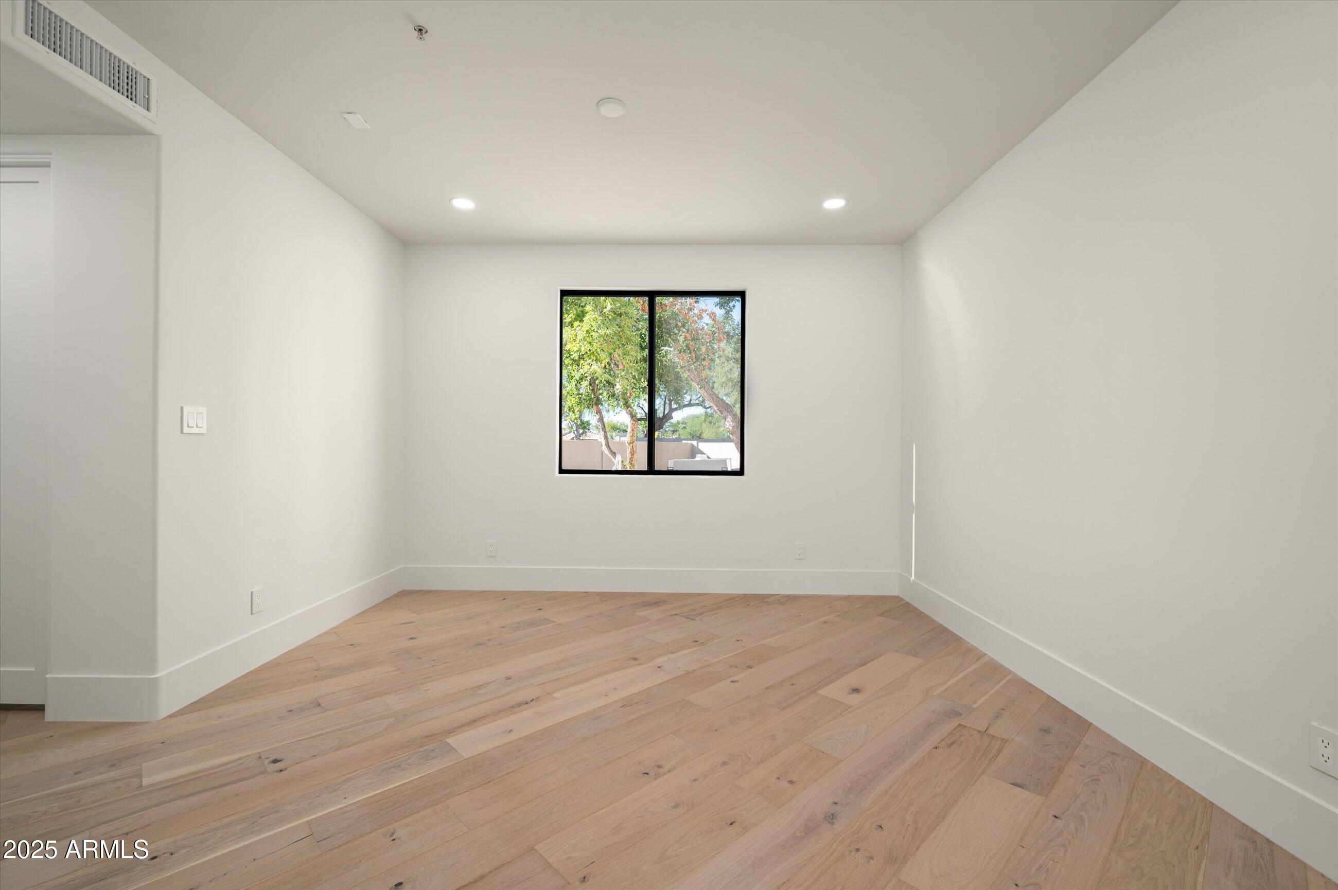 Meets & Bounds - Residential