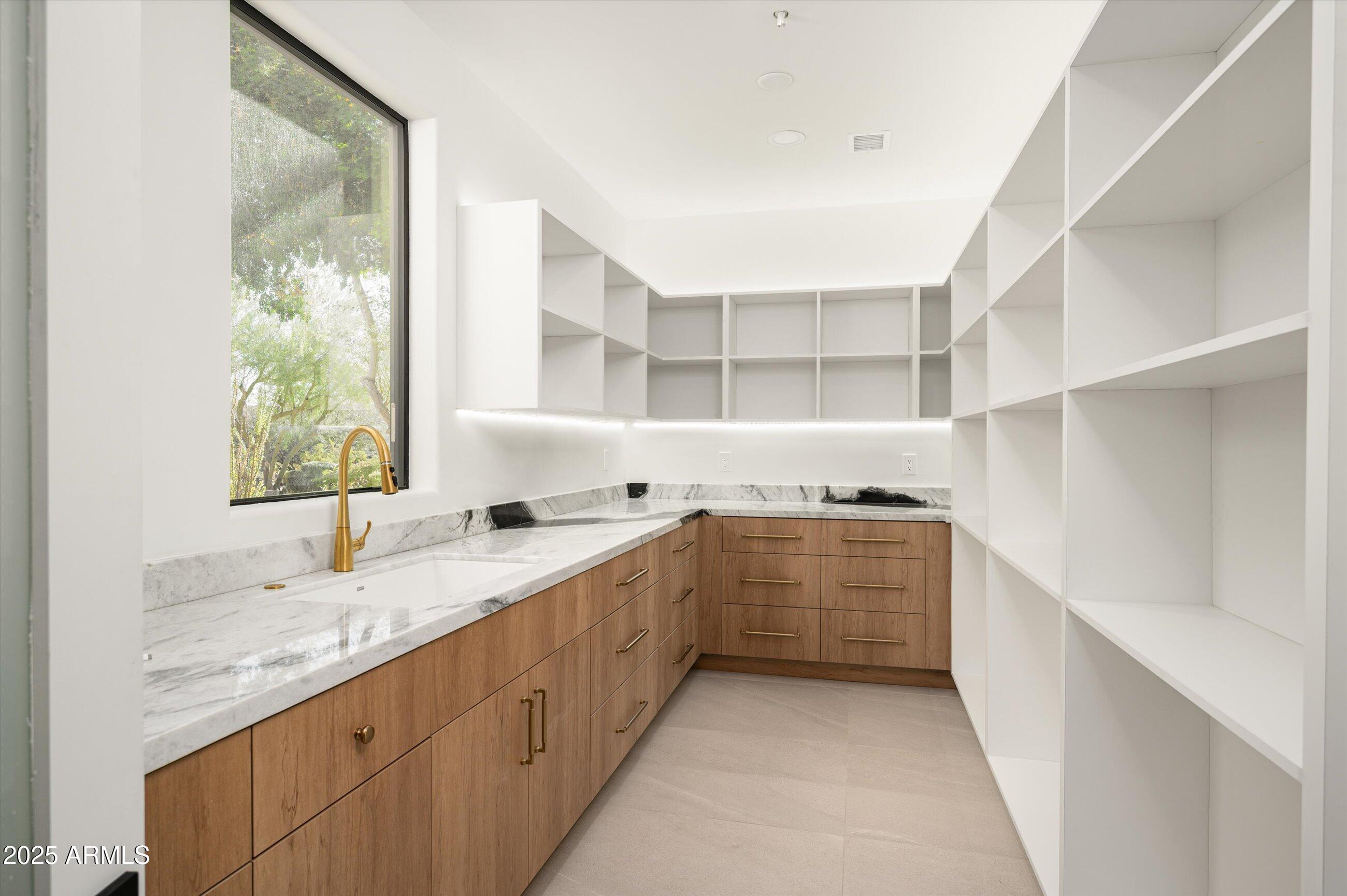 Meets & Bounds - Residential