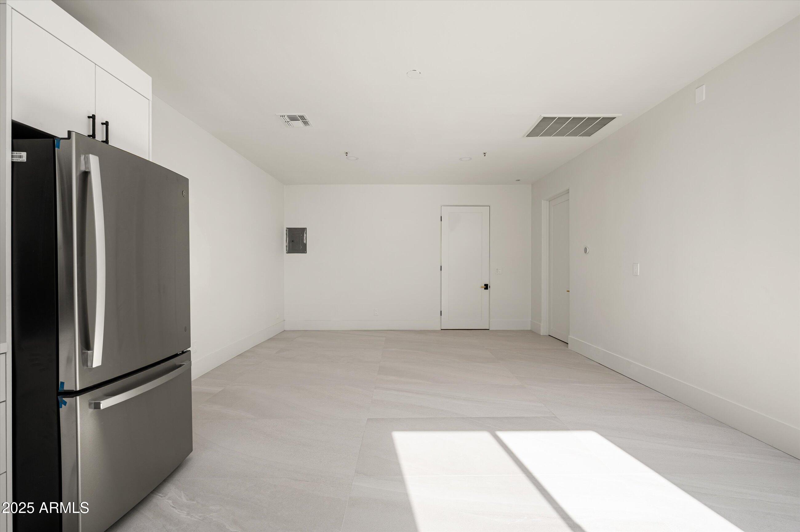 Meets & Bounds - Residential