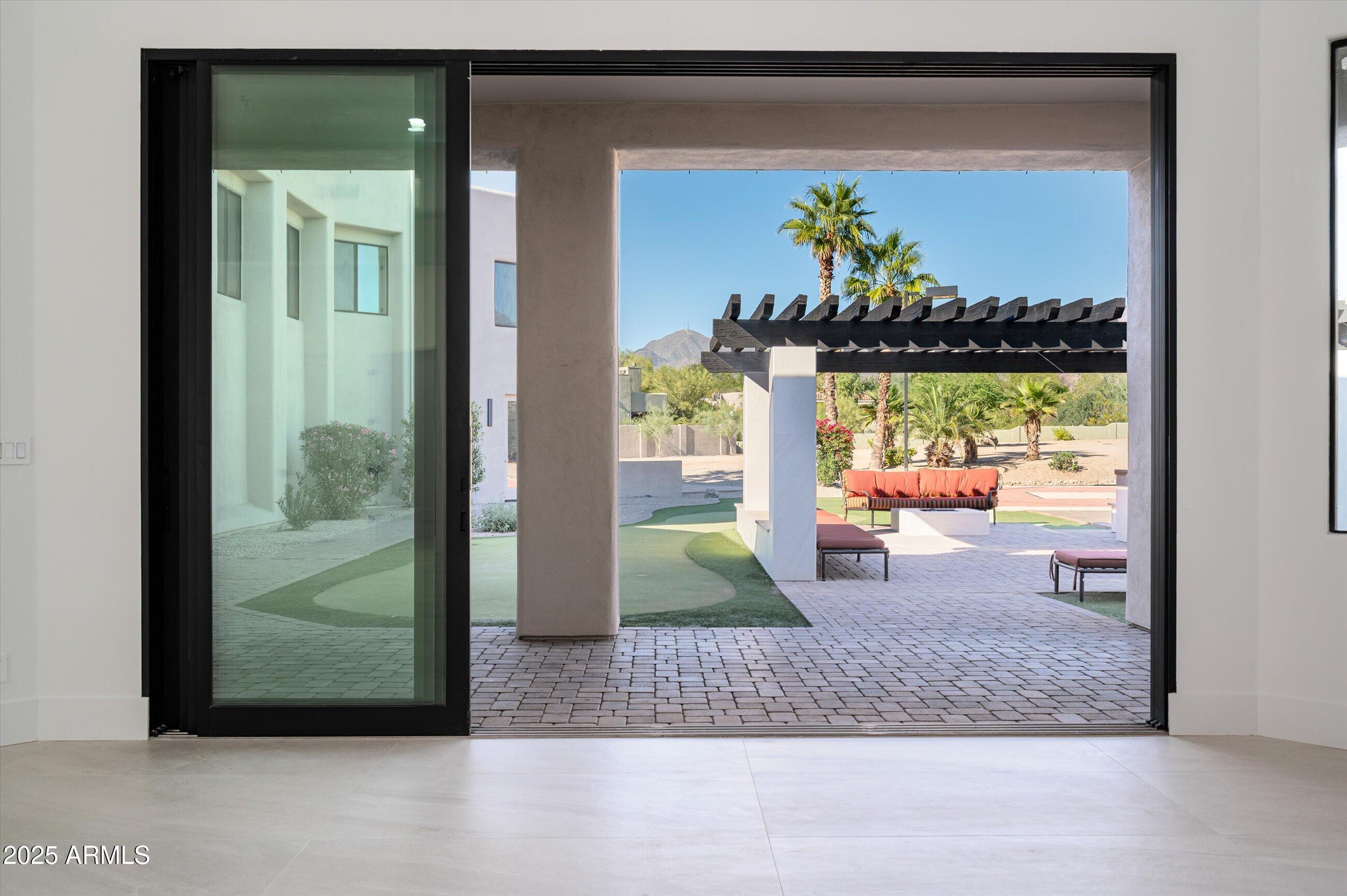 Meets & Bounds - Residential