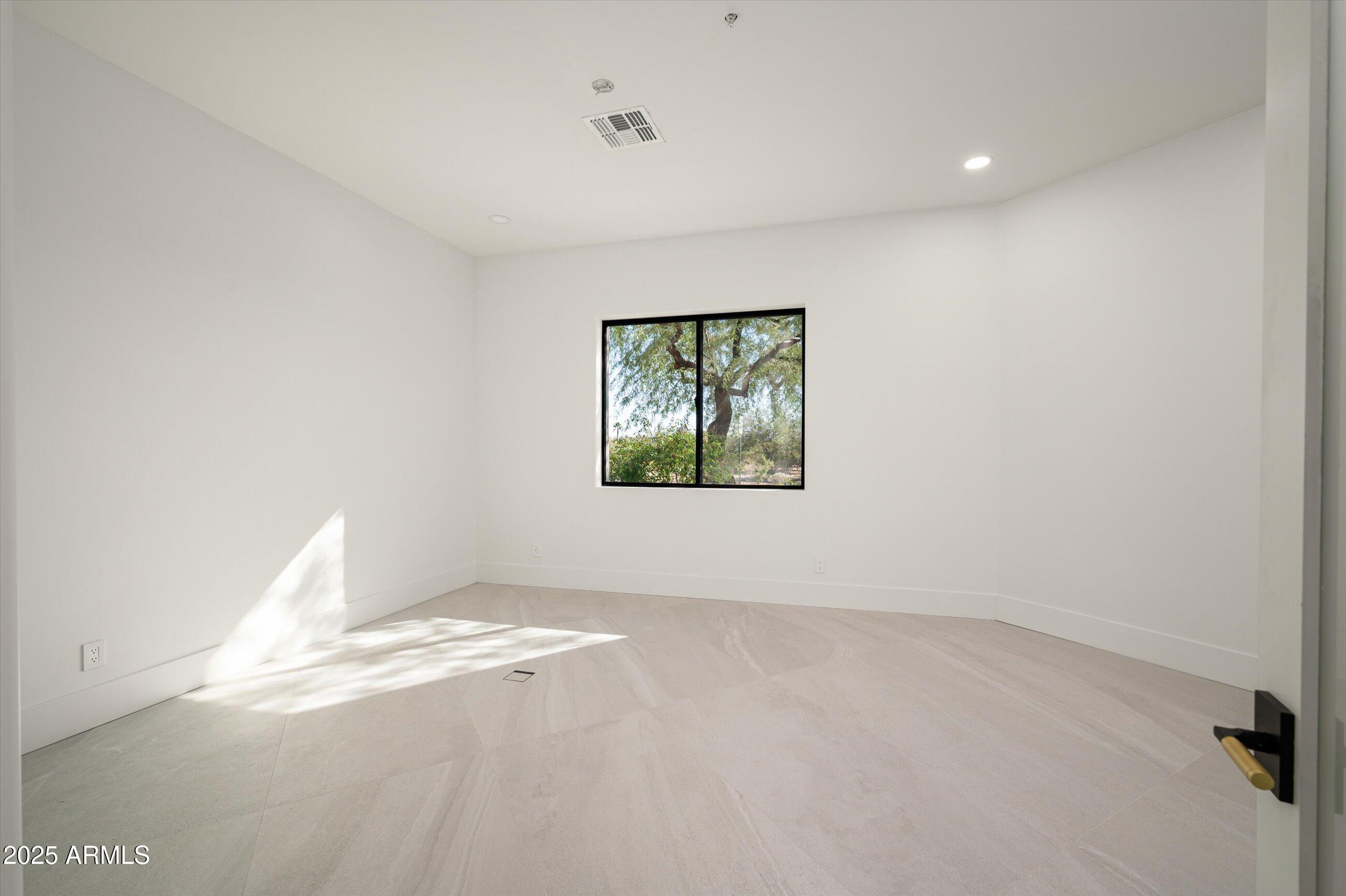 Meets & Bounds - Residential