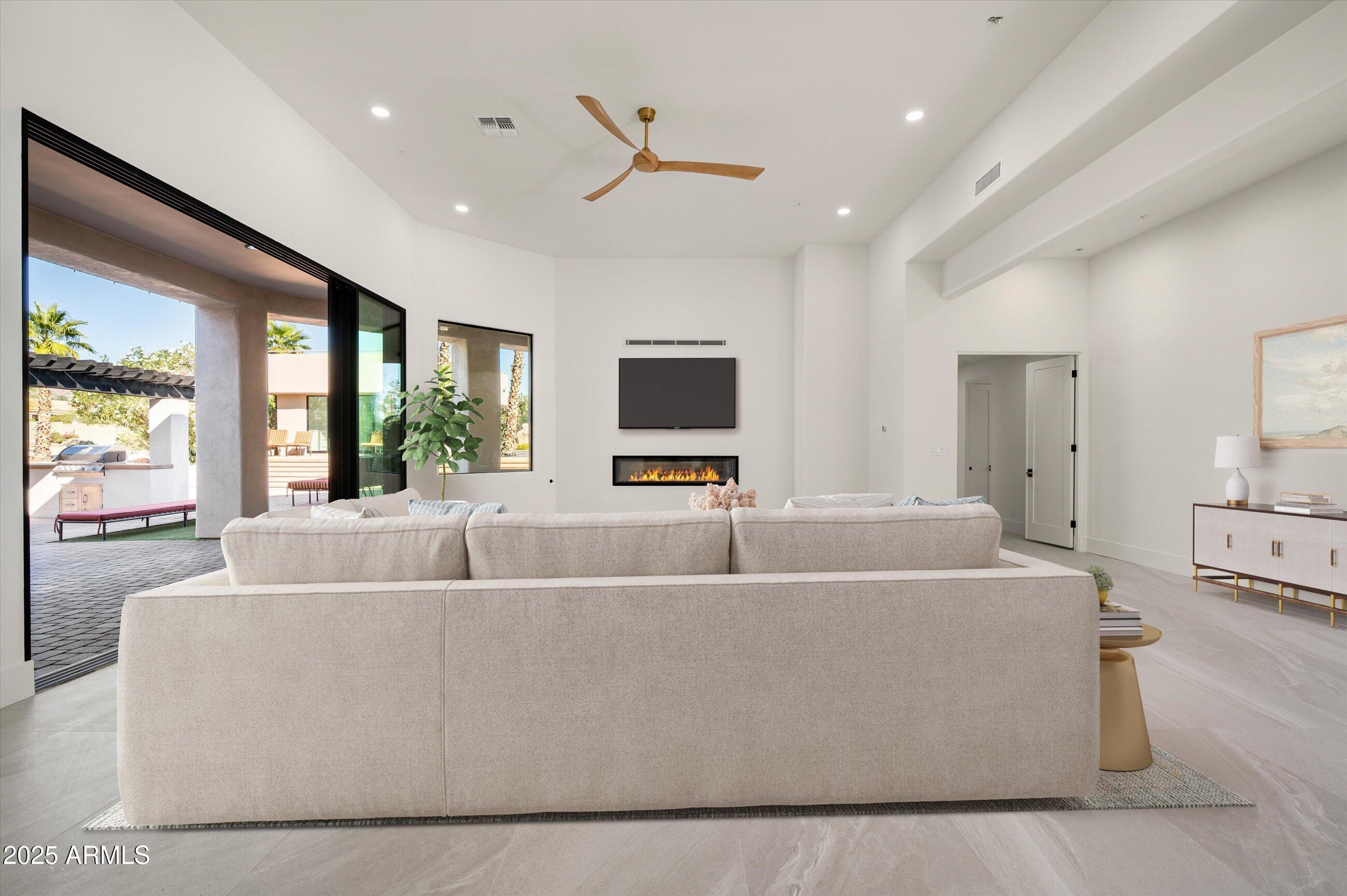 Meets & Bounds - Residential