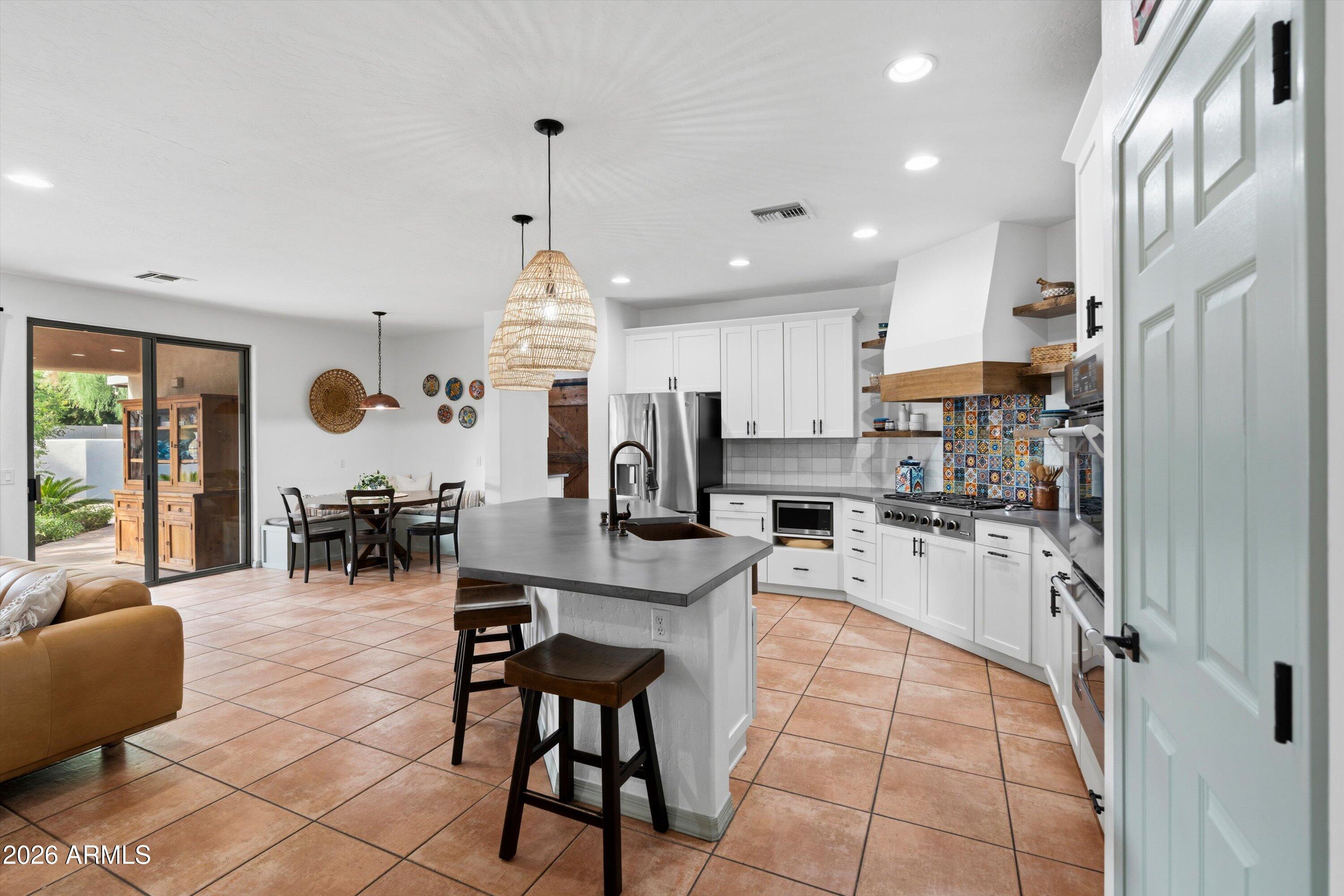 PALM VALLEY PHASE 2 PARCEL 1 - Residential