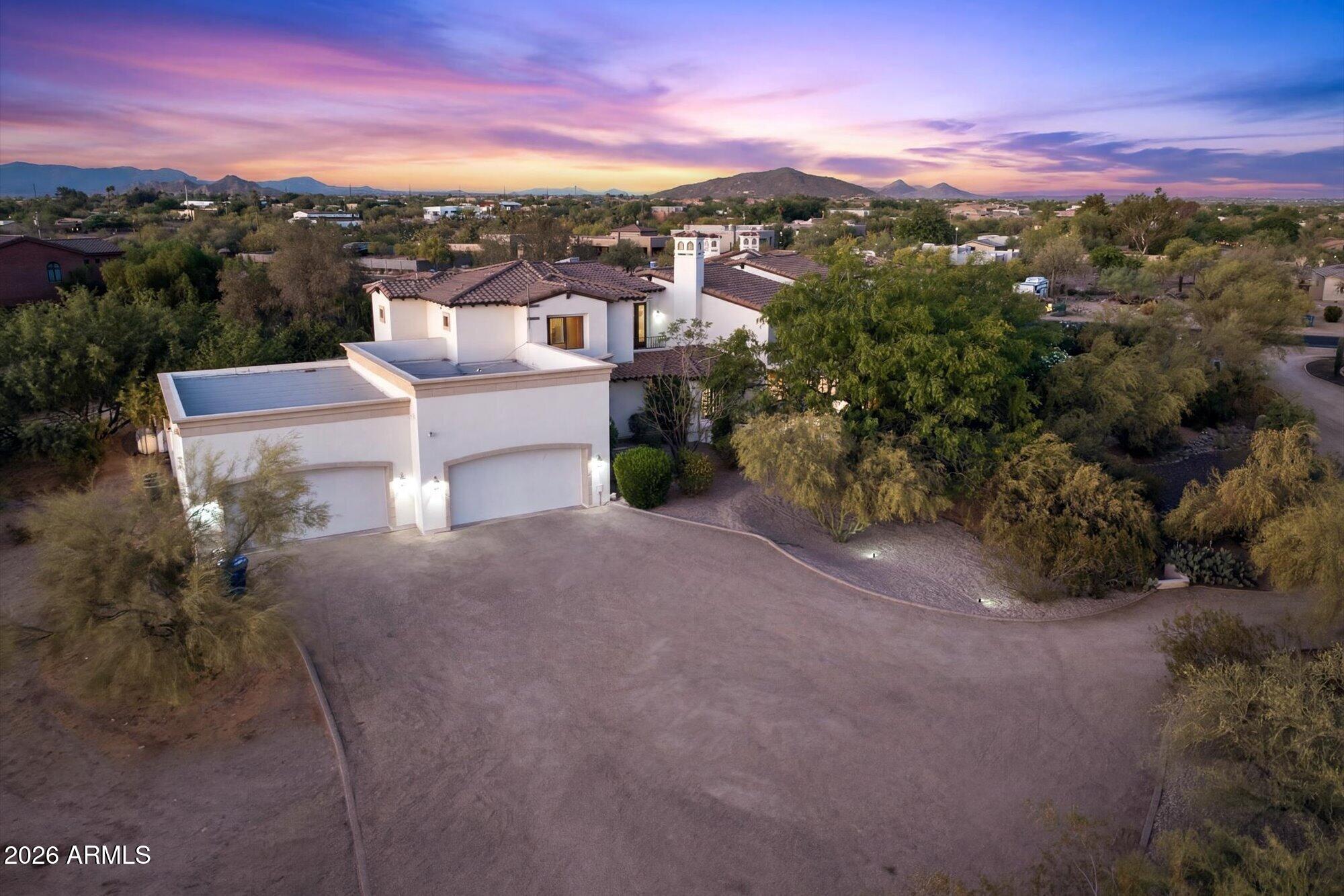 Metes & Bounds 2.5 acre lot - Residential