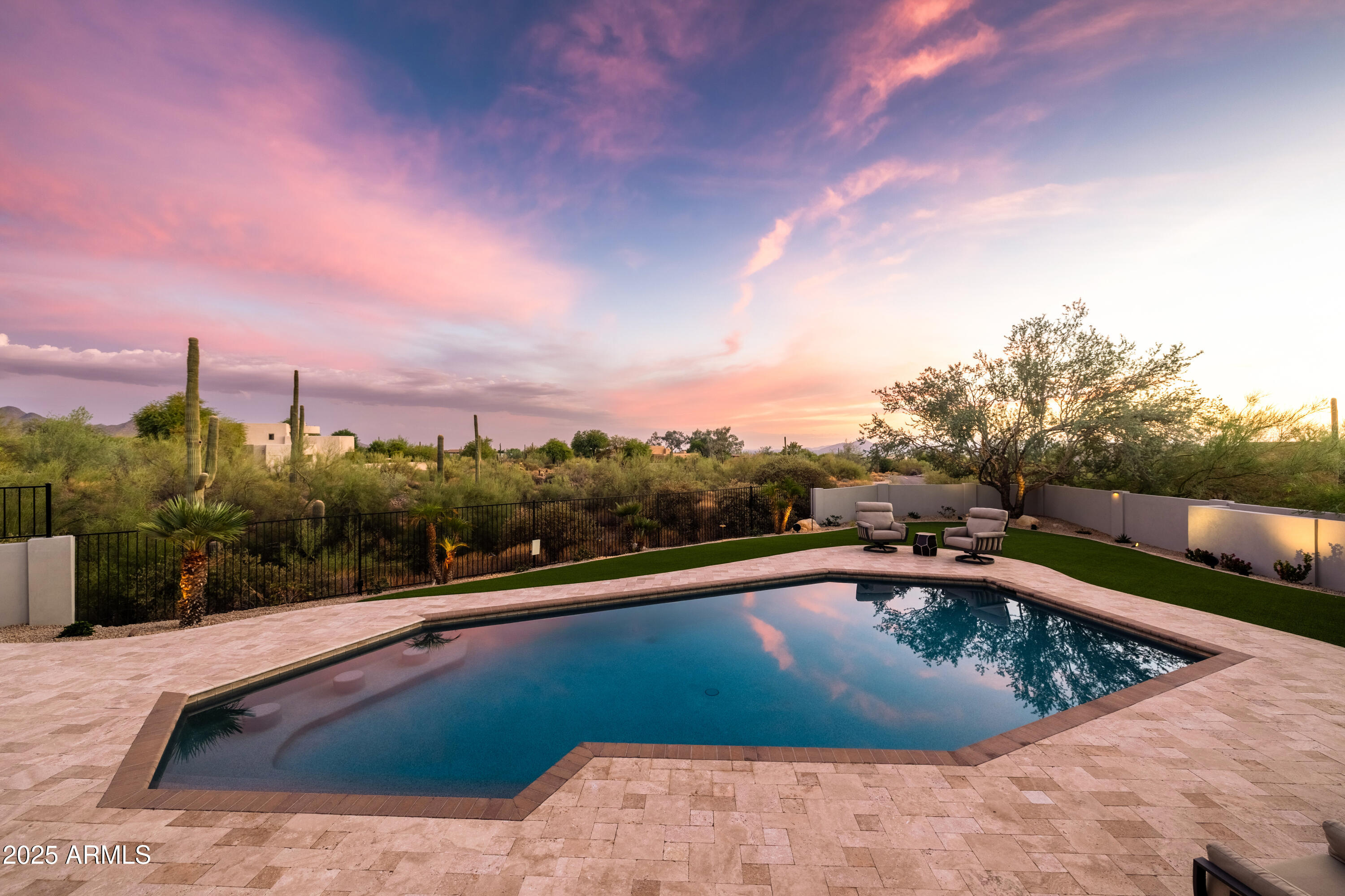 PINNACLE PEAK VISTAS 3 LOT 1-210 TR A-B - Residential