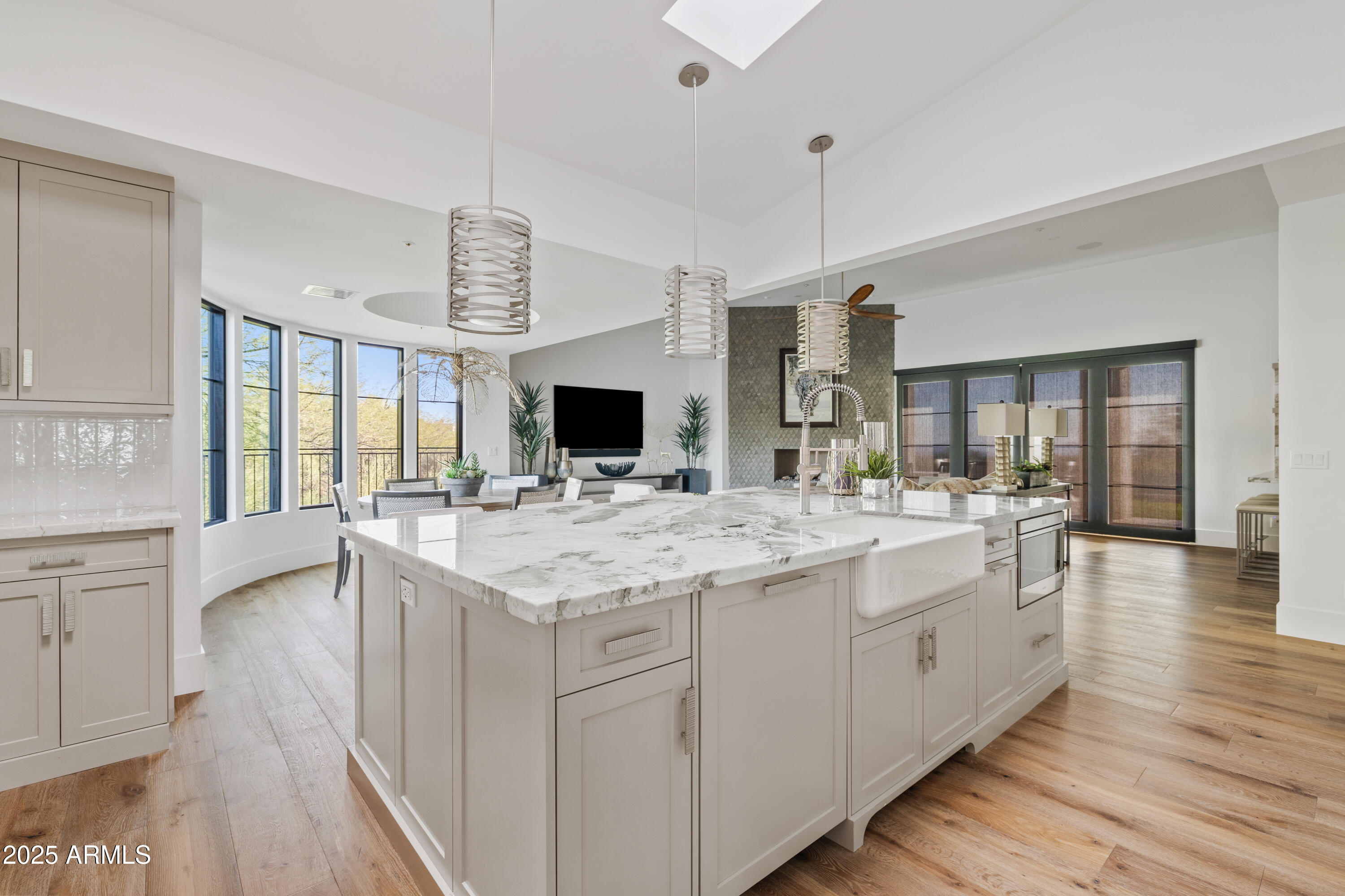 PINNACLE PEAK VISTAS 3 LOT 1-210 TR A-B - Residential