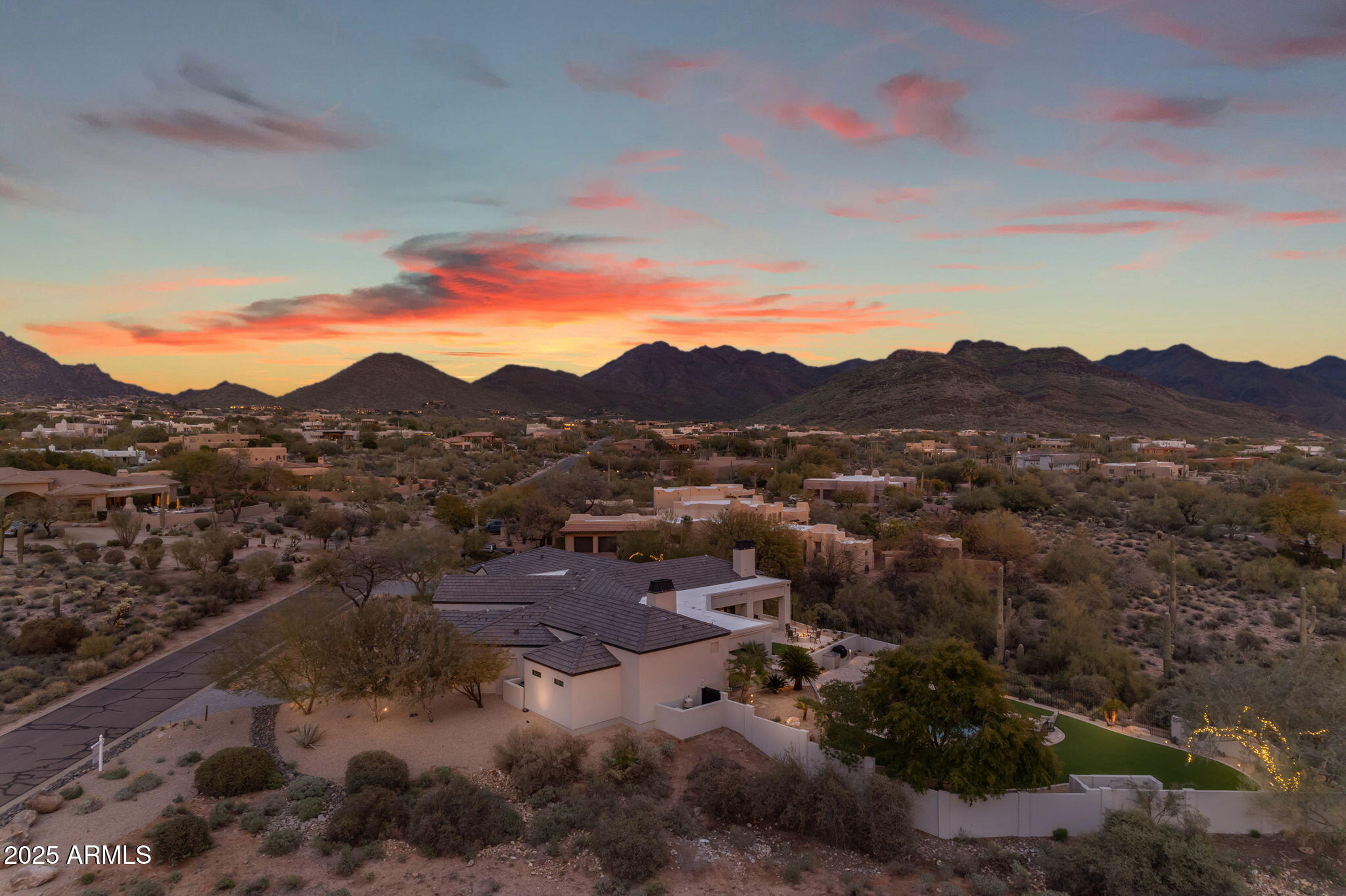 PINNACLE PEAK VISTAS 3 LOT 1-210 TR A-B - Residential