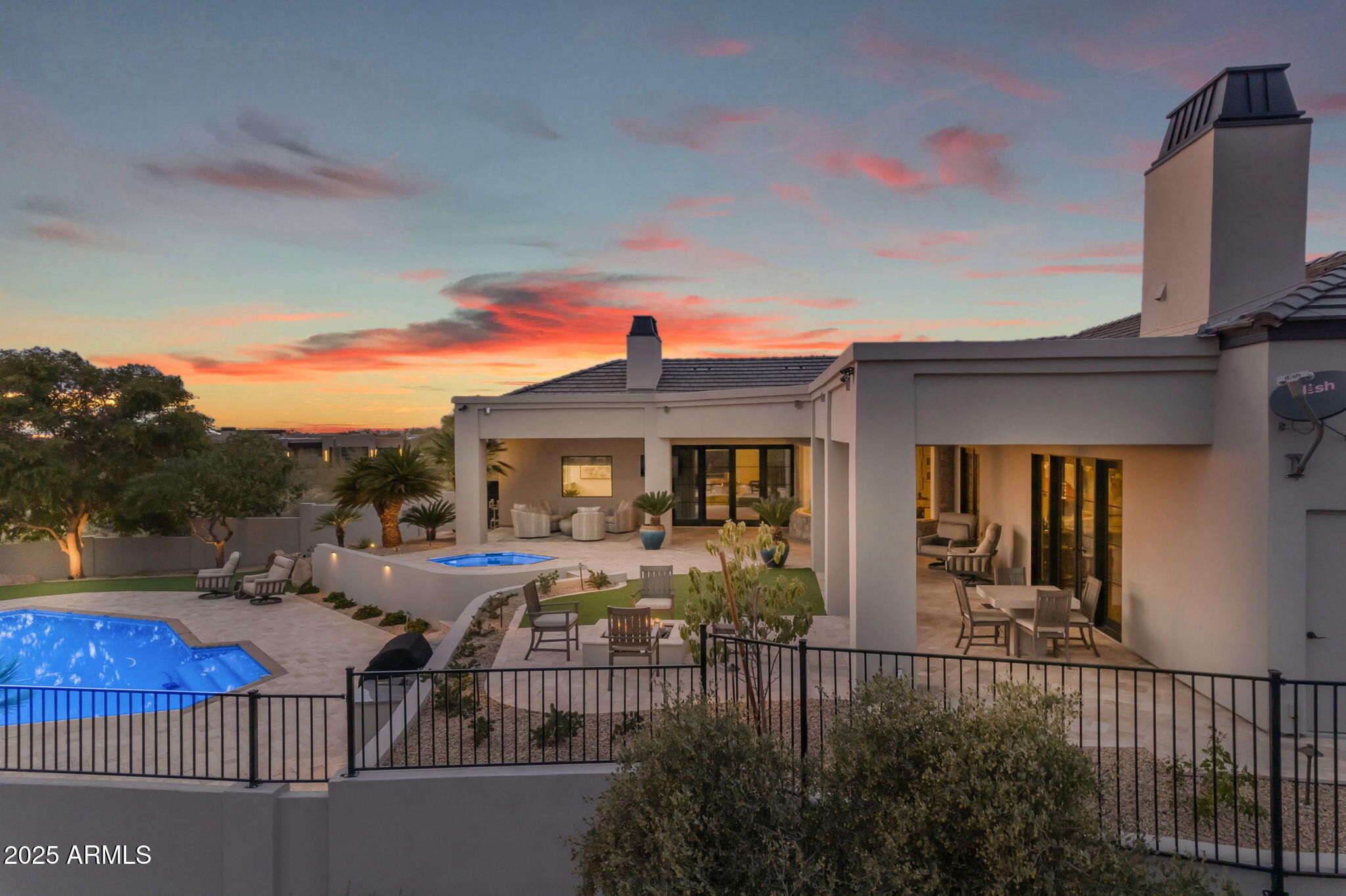 PINNACLE PEAK VISTAS 3 LOT 1-210 TR A-B - Residential