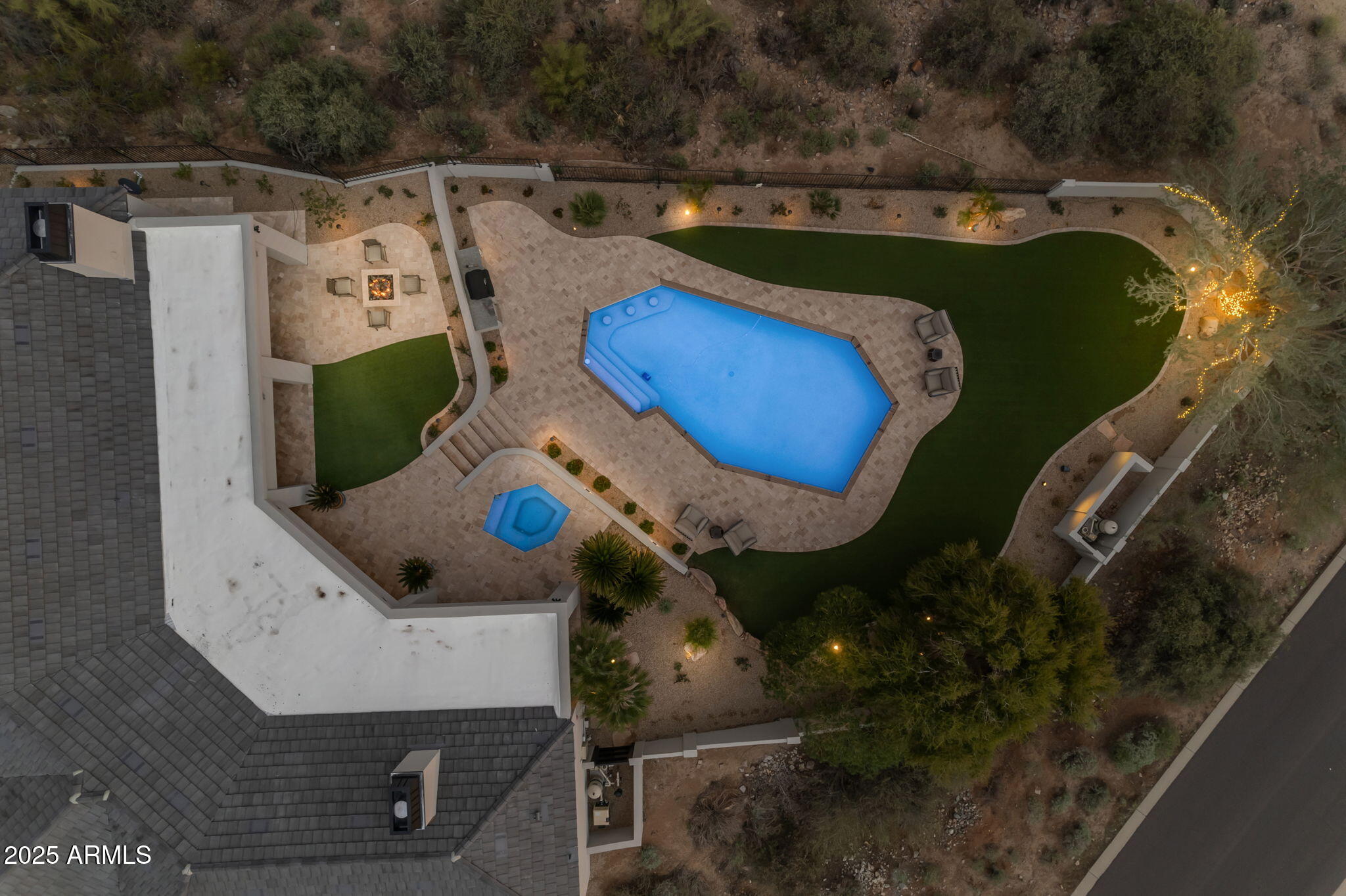 PINNACLE PEAK VISTAS 3 LOT 1-210 TR A-B - Residential