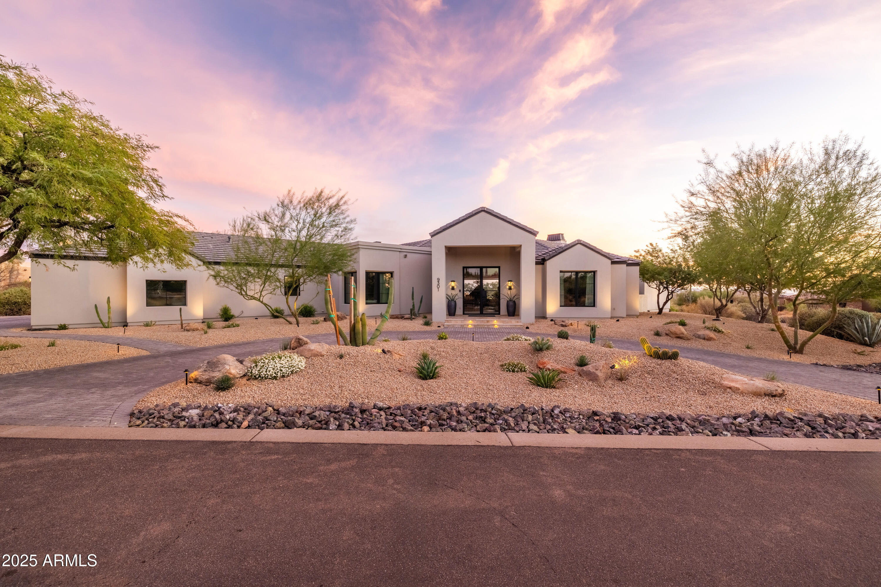 PINNACLE PEAK VISTAS 3 LOT 1-210 TR A-B - Residential