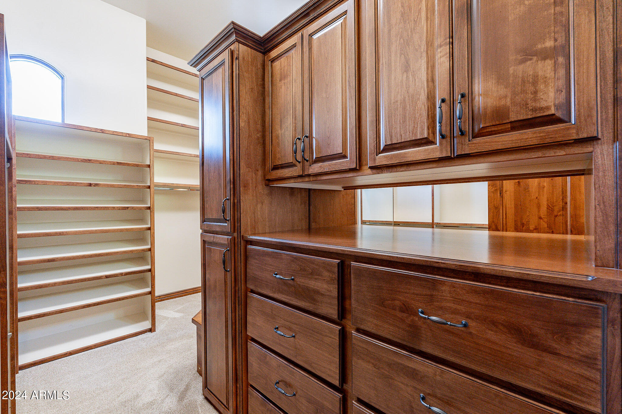 CIRCLE G 2 - Residential