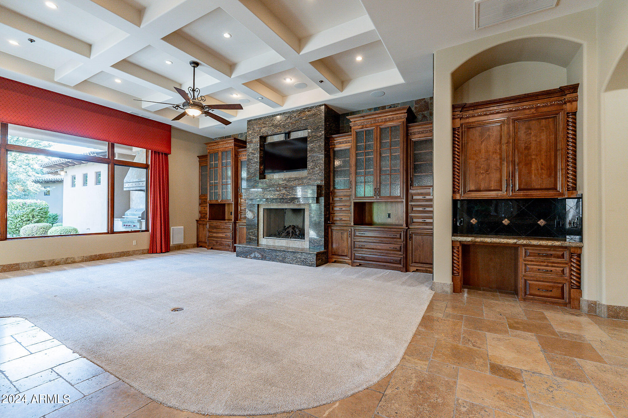 CIRCLE G 2 - Residential