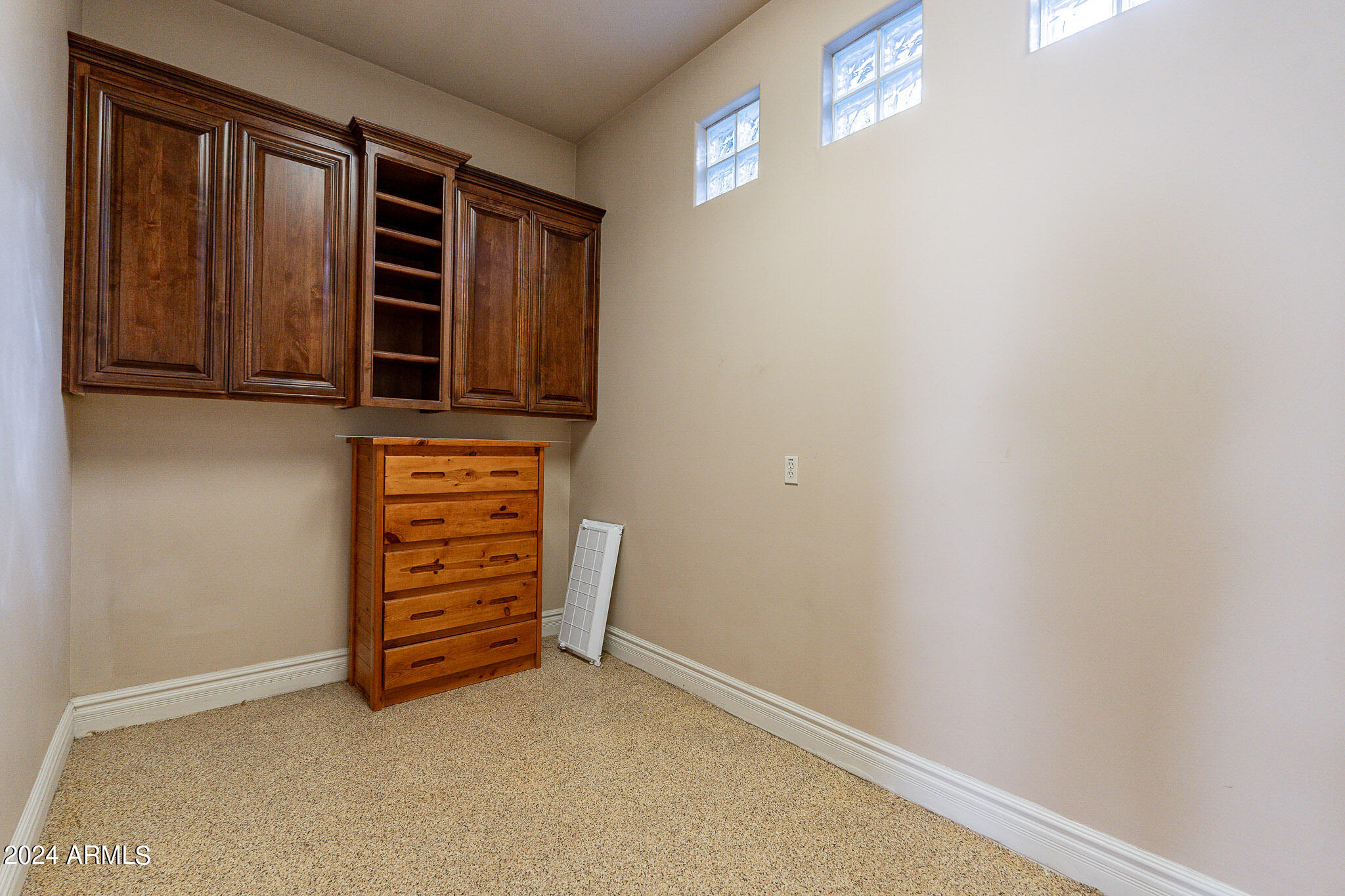 CIRCLE G 2 - Residential