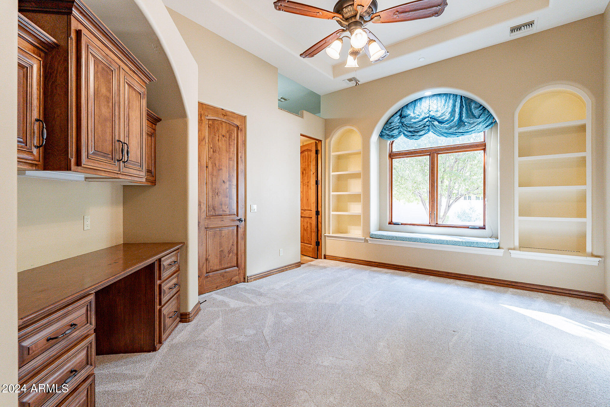 CIRCLE G 2 - Residential