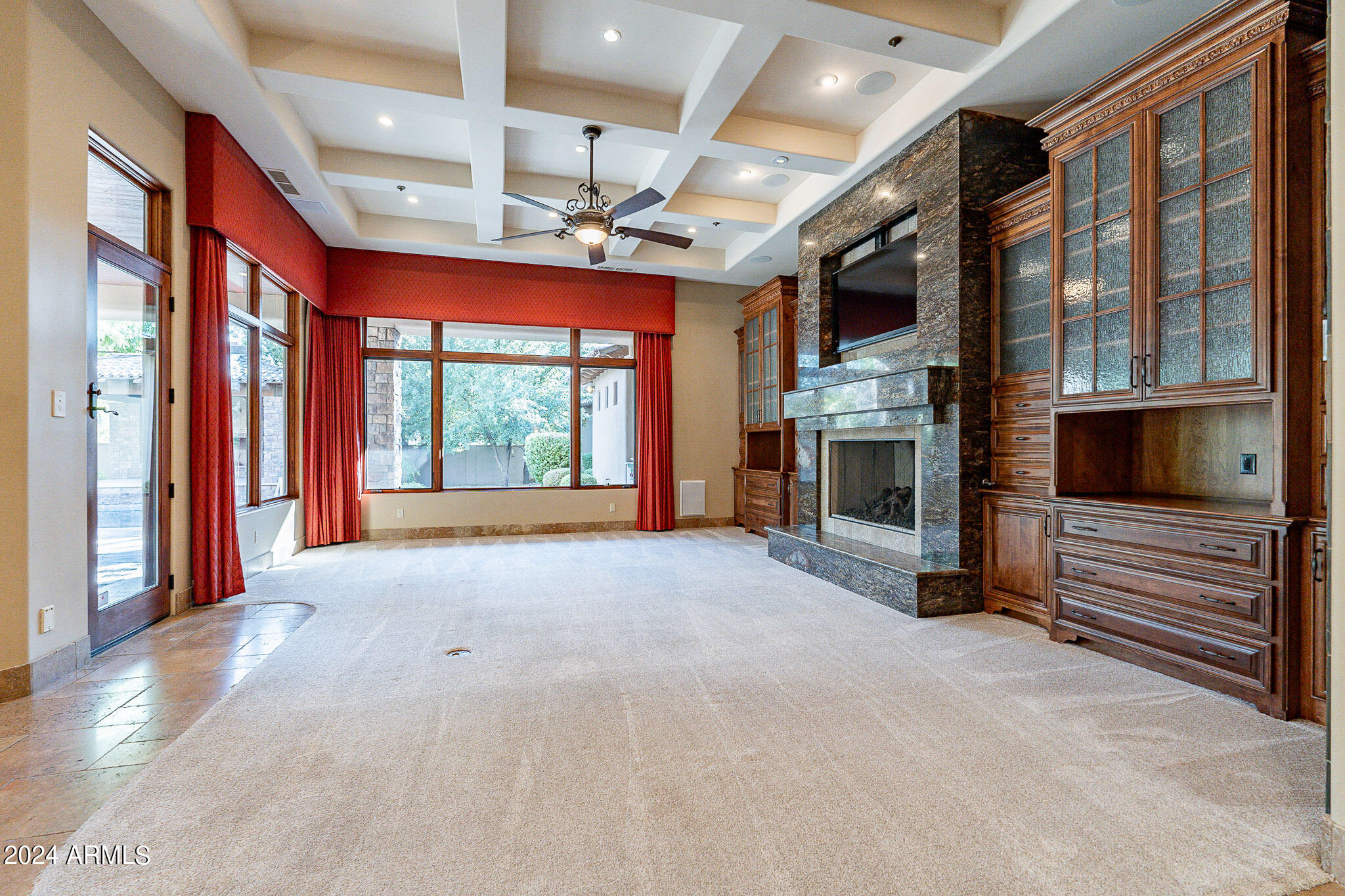 CIRCLE G 2 - Residential