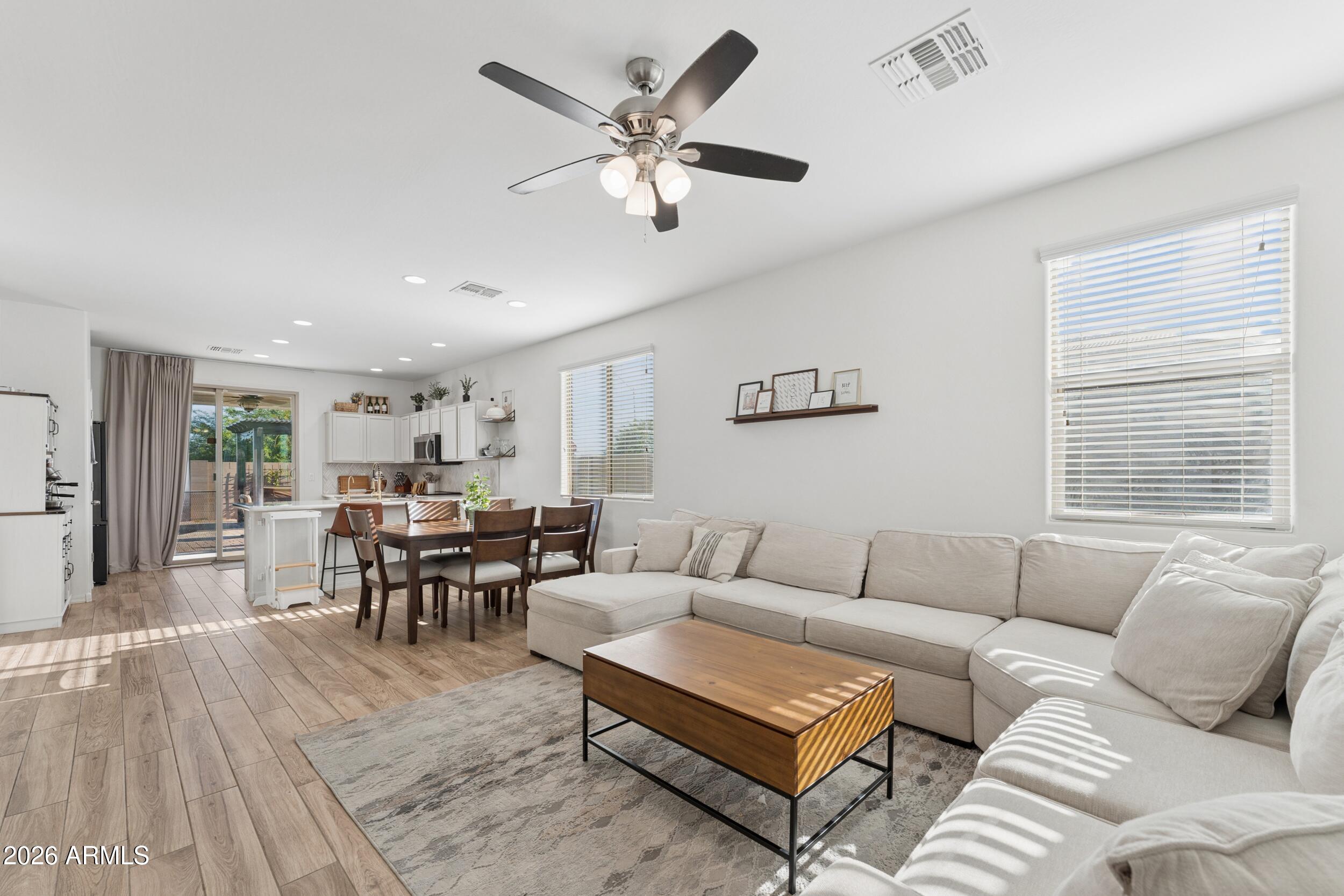 3 J'S COUNTRY ESTATES - Residential