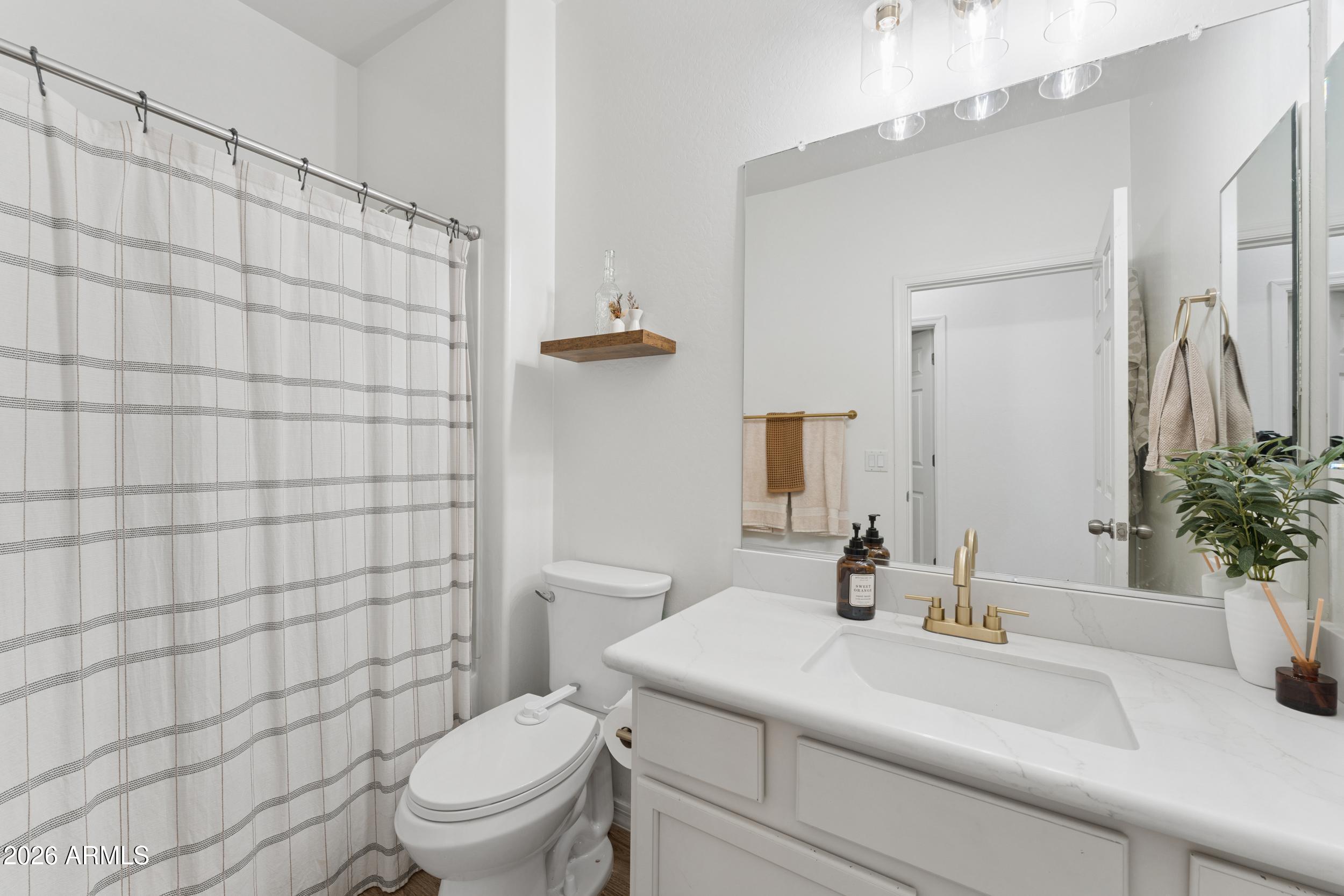 3 J'S COUNTRY ESTATES - Residential