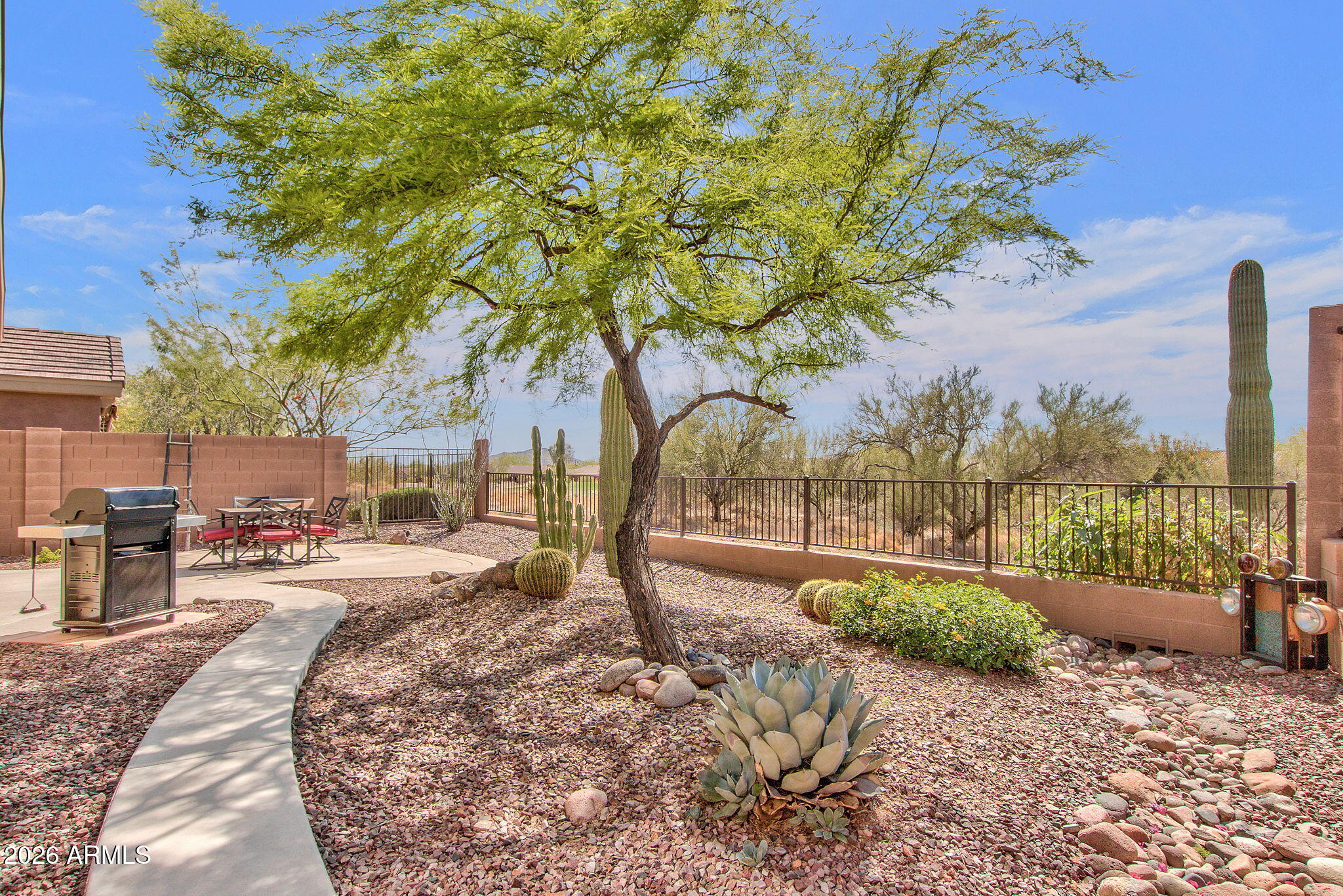 ANTHEM COUNTRY CLUB - Residential