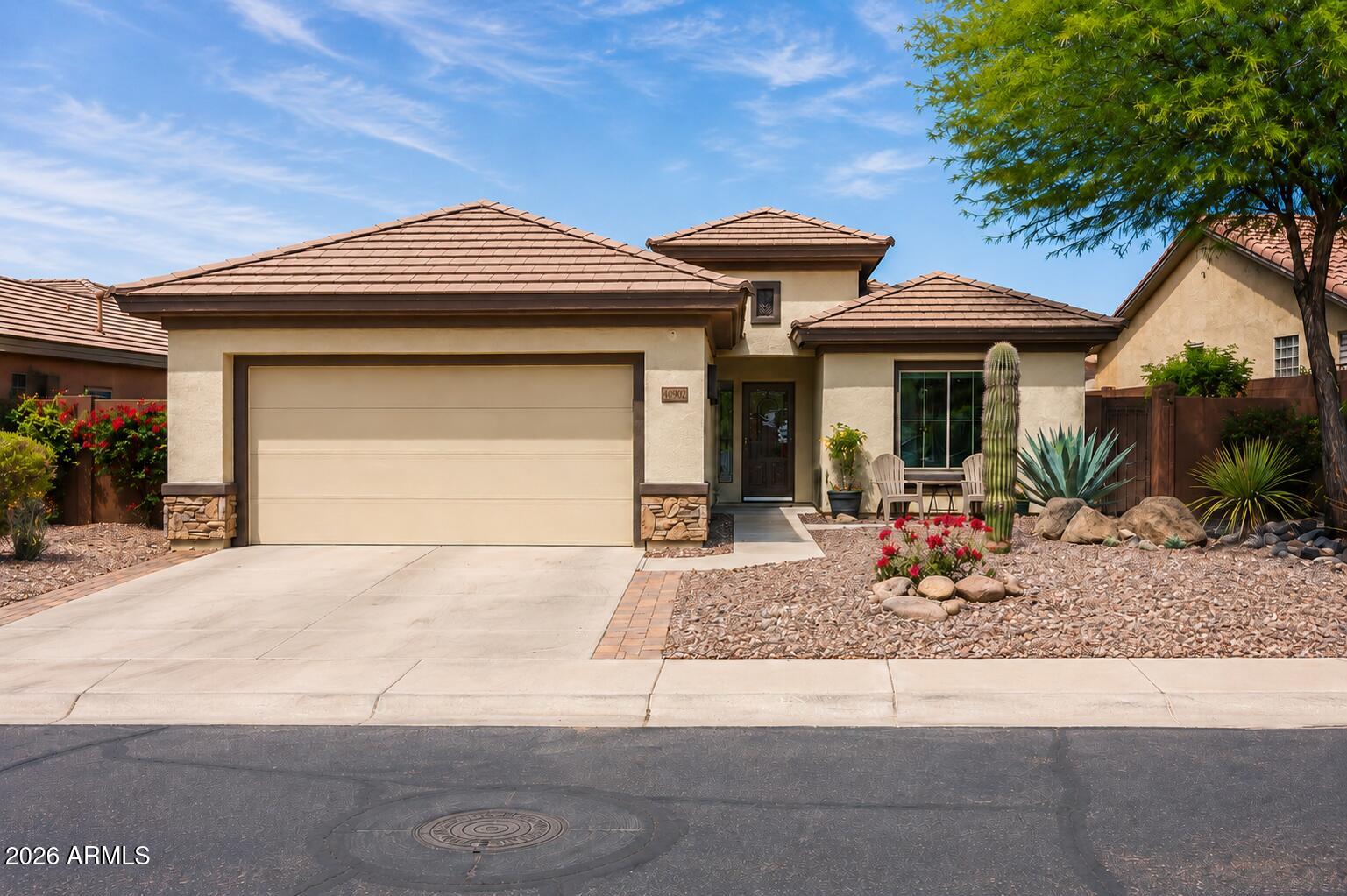 ANTHEM COUNTRY CLUB - Residential