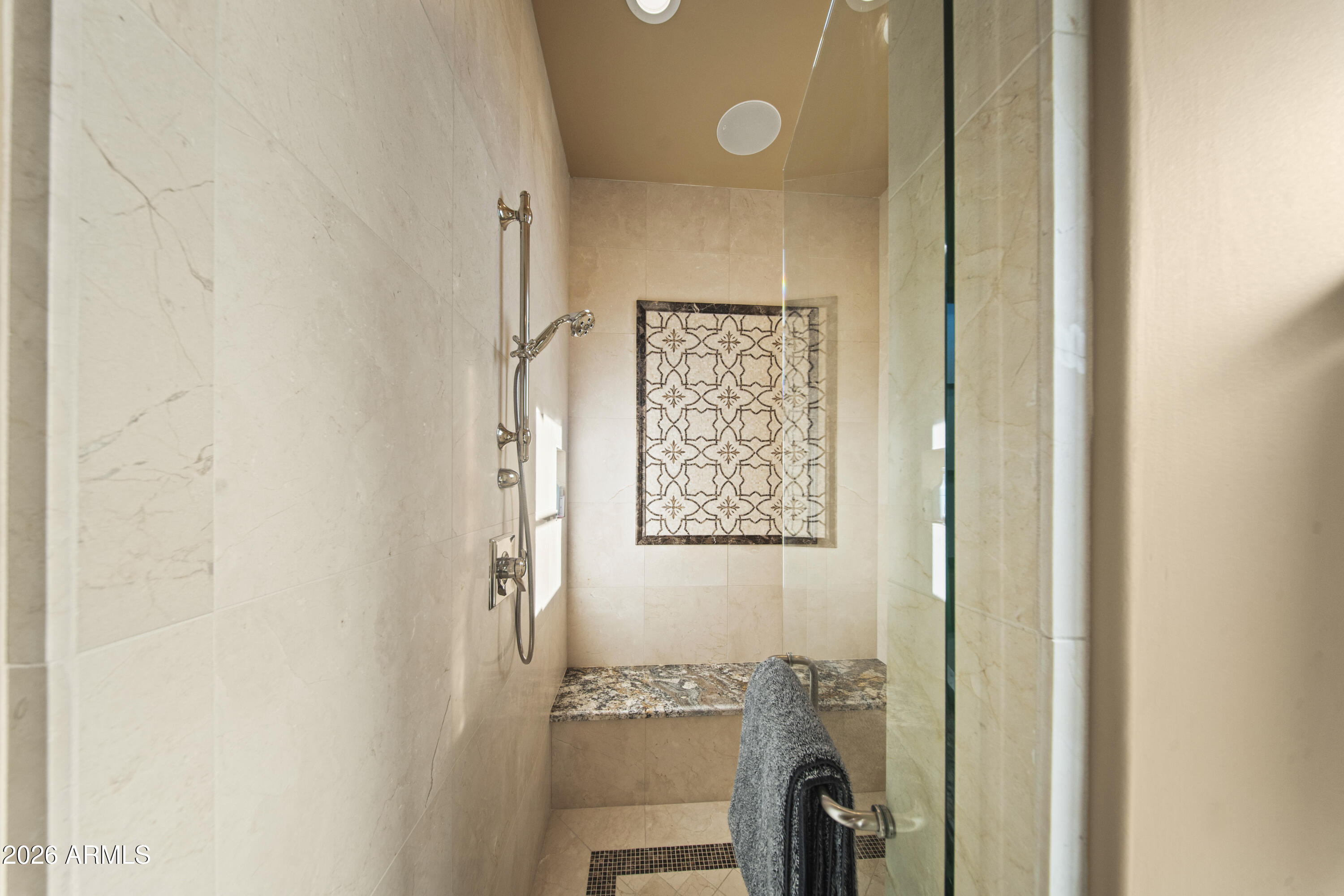 COLLINA E VISTA - Residential