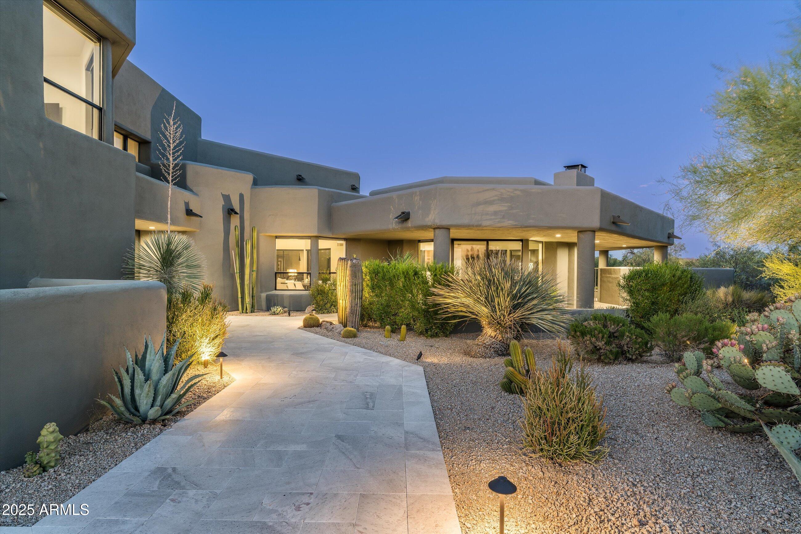 DESERT MOUNTAIN - Residential