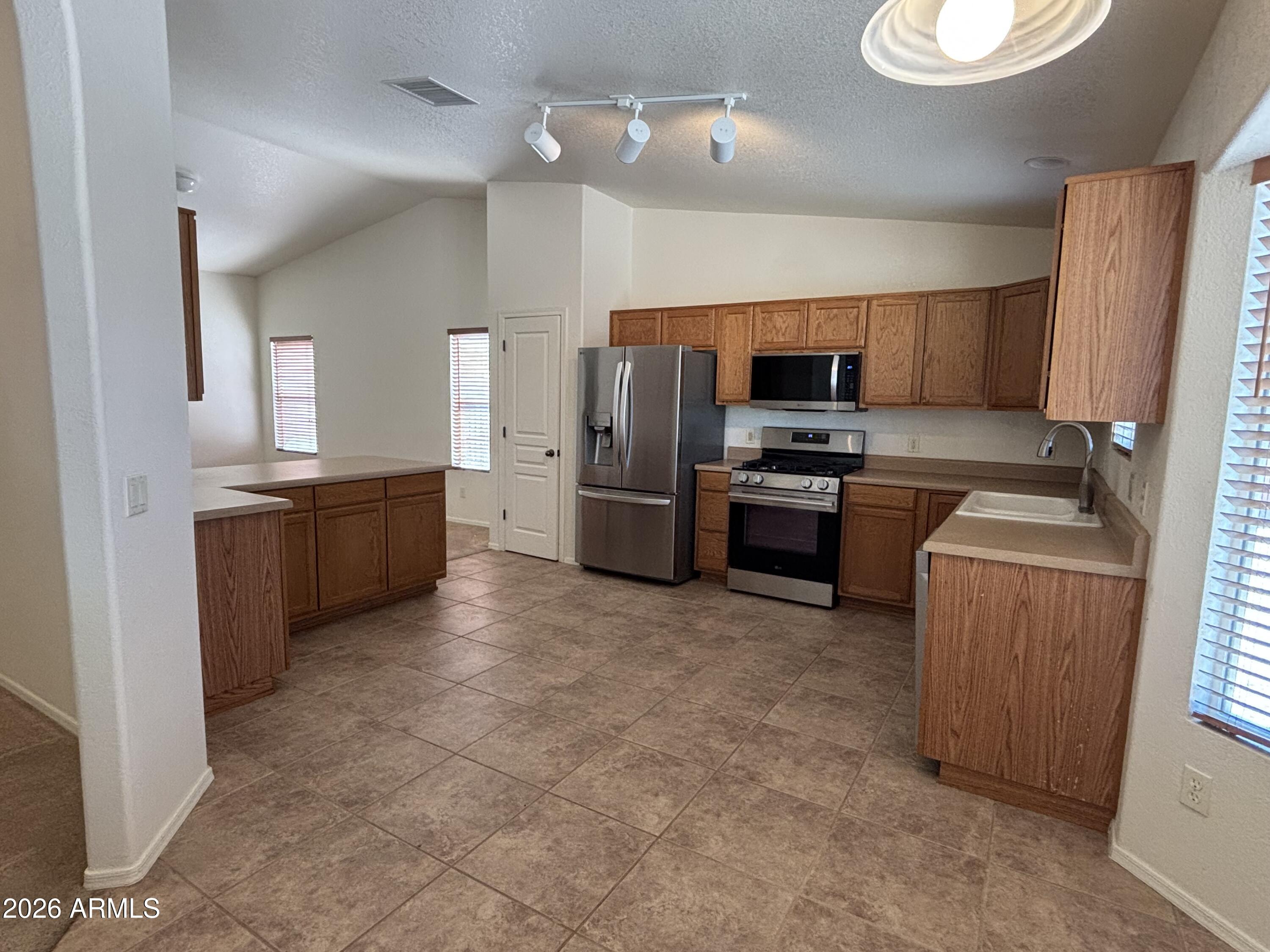 CORONADO CROSSINGS PHASE 1B - Residential