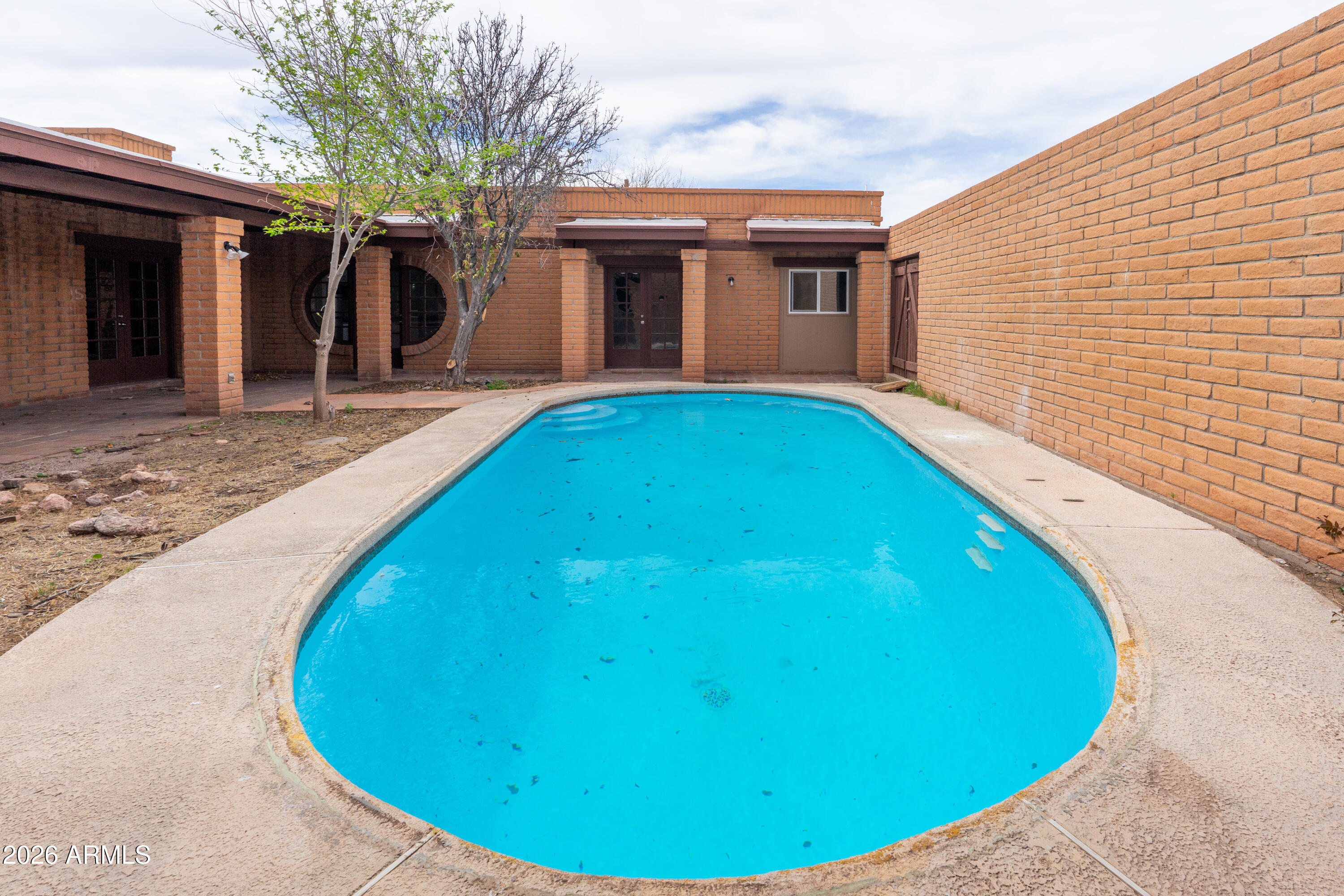 SAN JOSE ESTATES - Residential