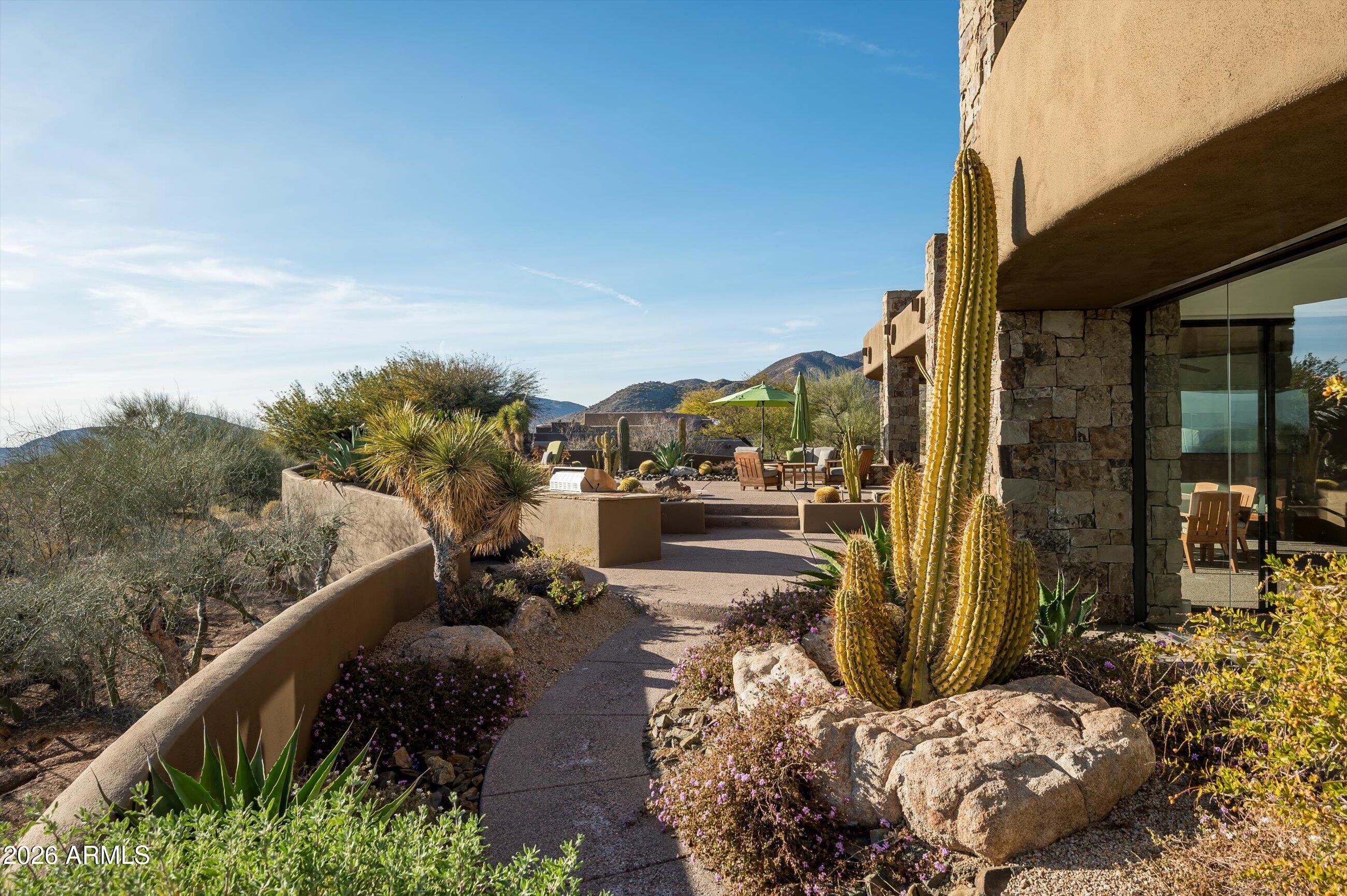 DESERT MOUNTAIN - Residential