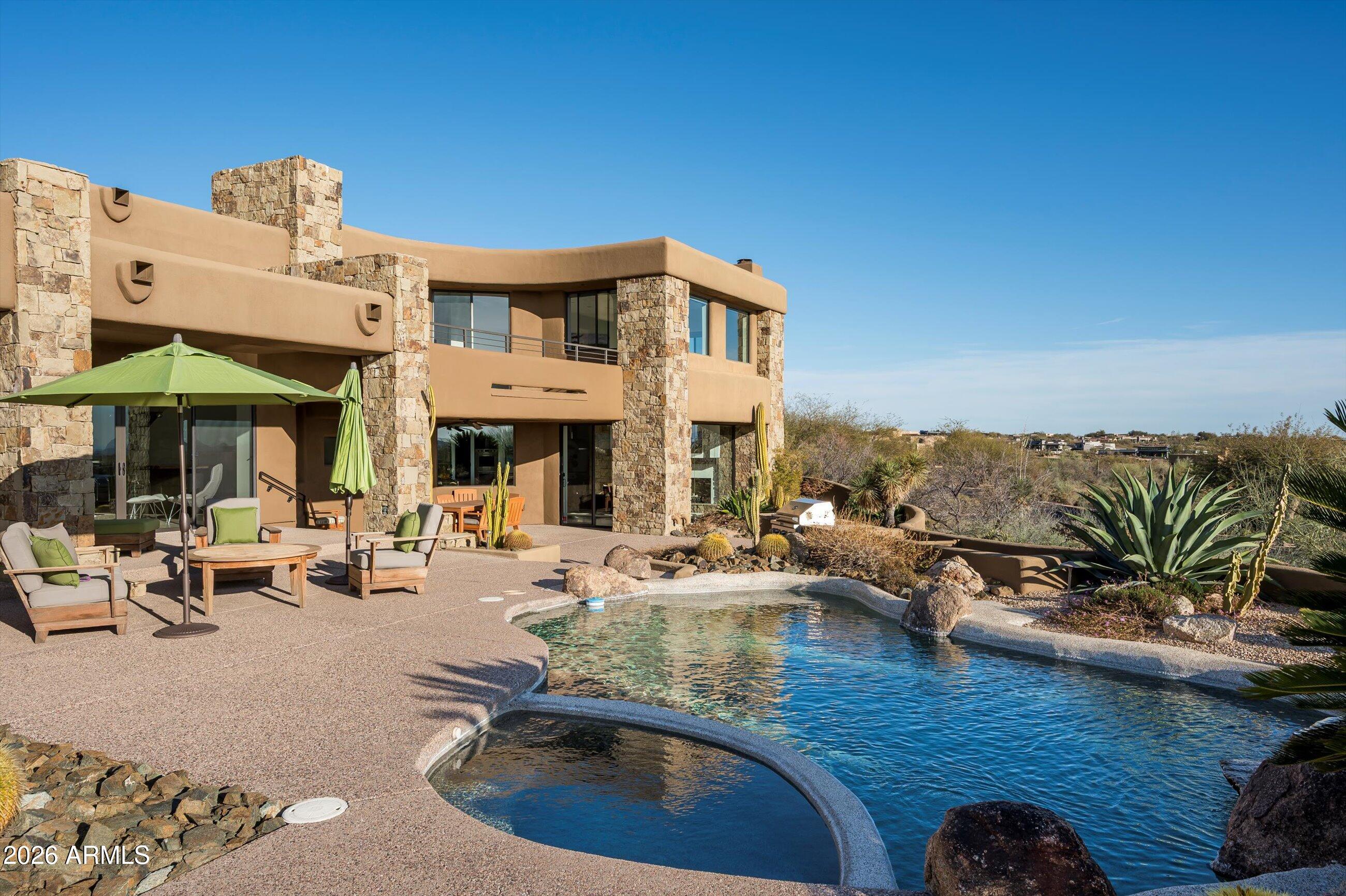 DESERT MOUNTAIN - Residential