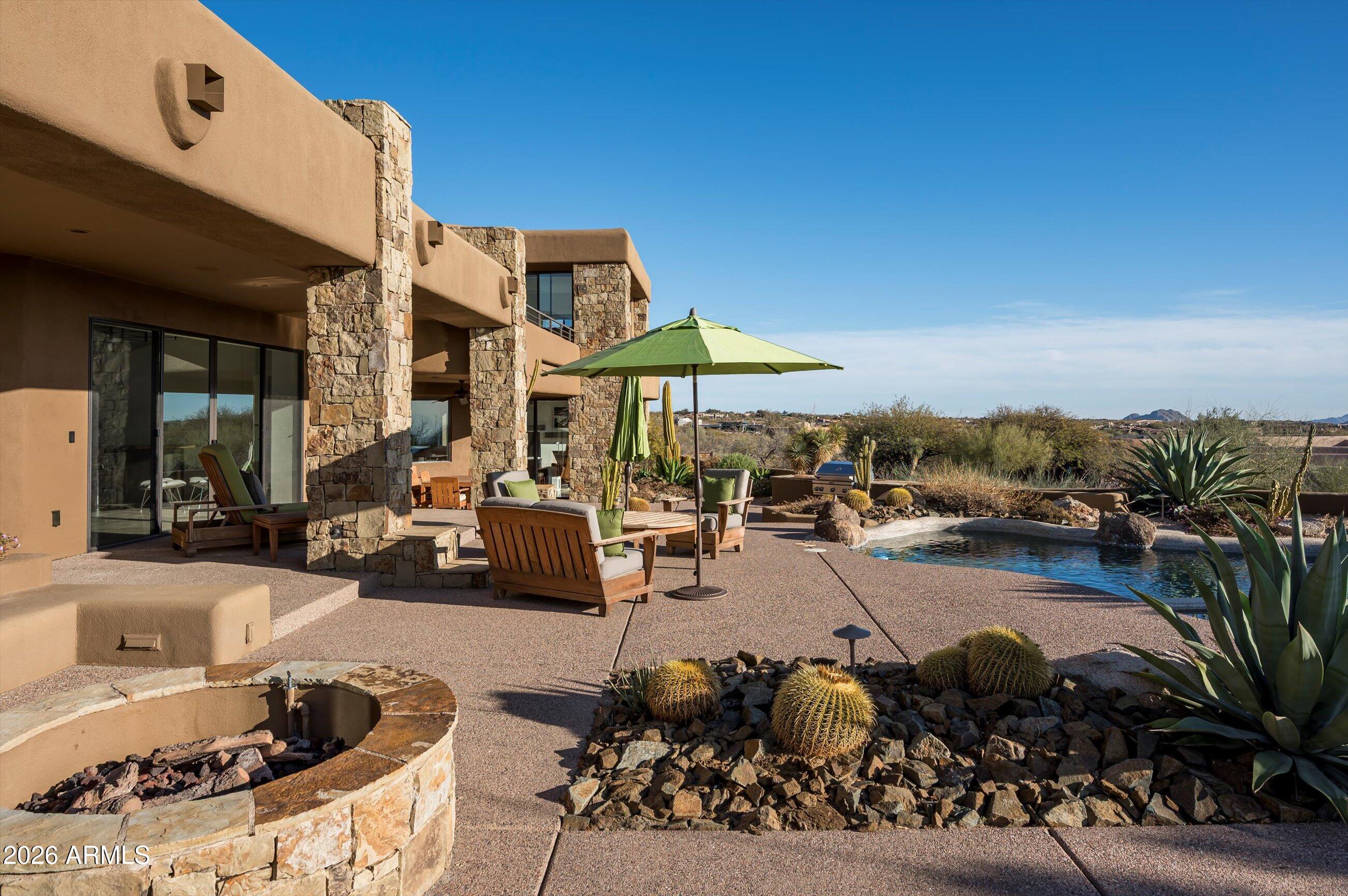 DESERT MOUNTAIN - Residential