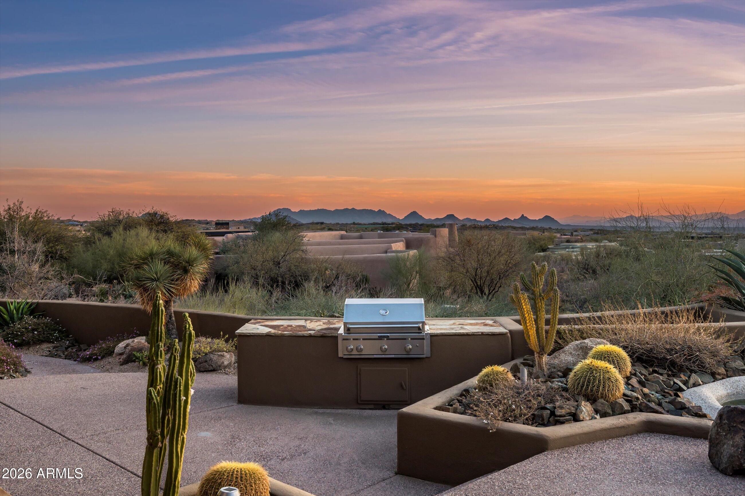 DESERT MOUNTAIN - Residential