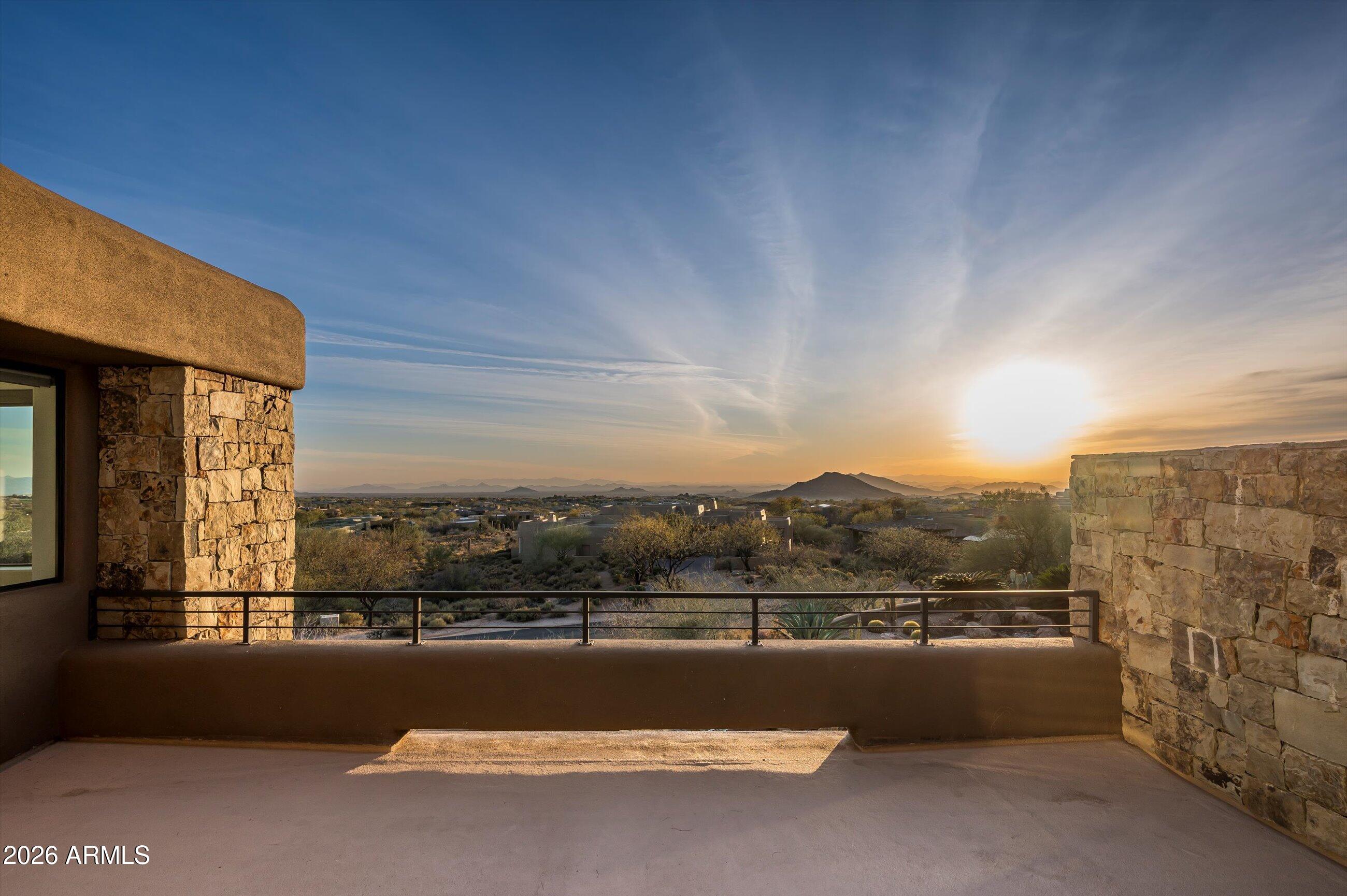 DESERT MOUNTAIN - Residential