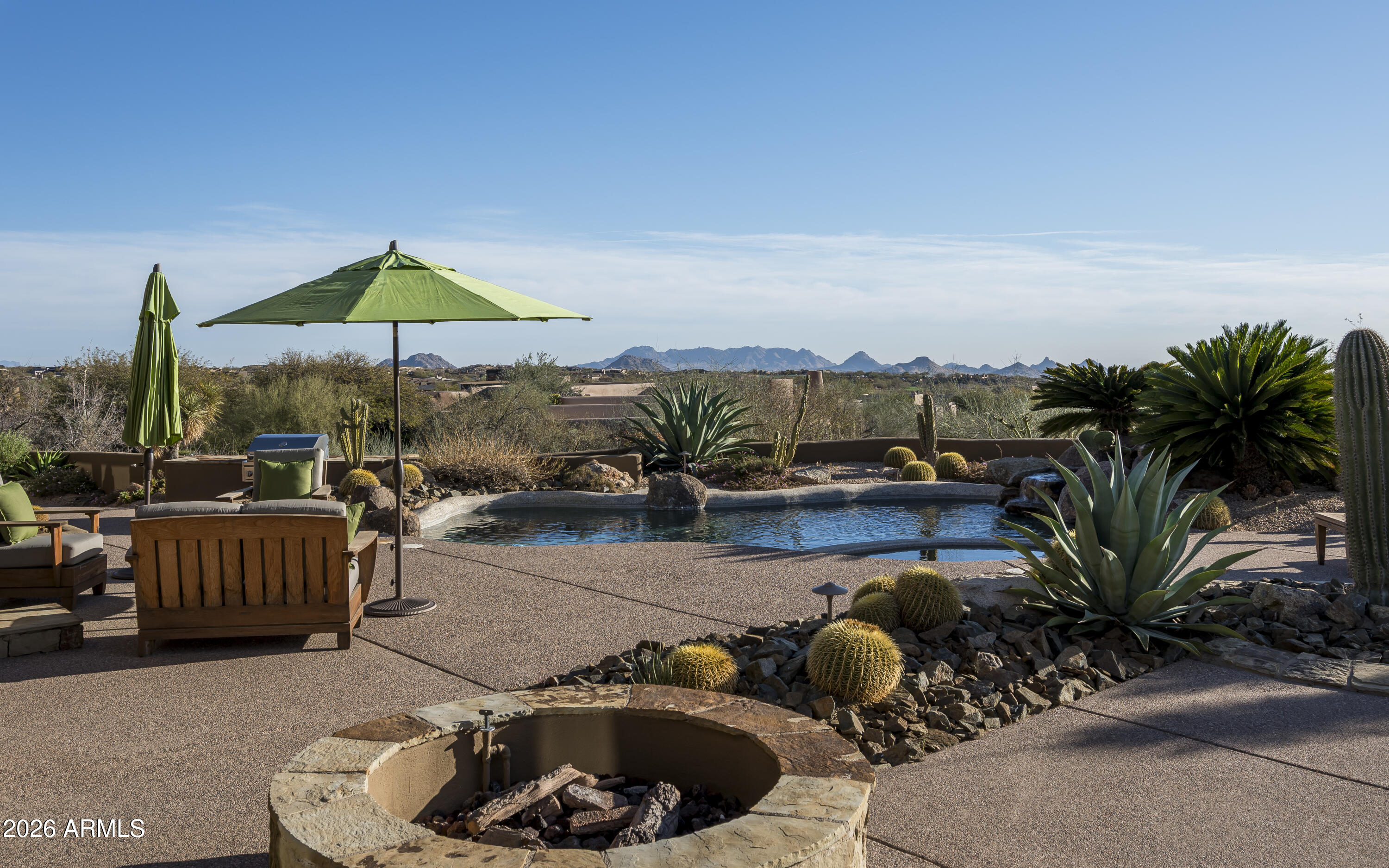 DESERT MOUNTAIN - Residential