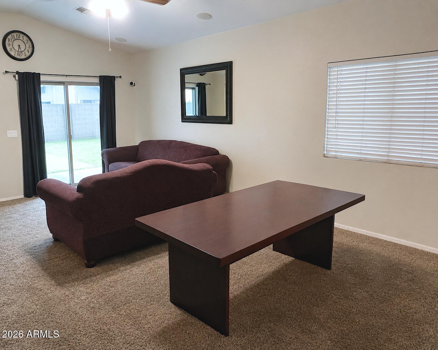 VINEYARD HILLS ESTATES - Residential