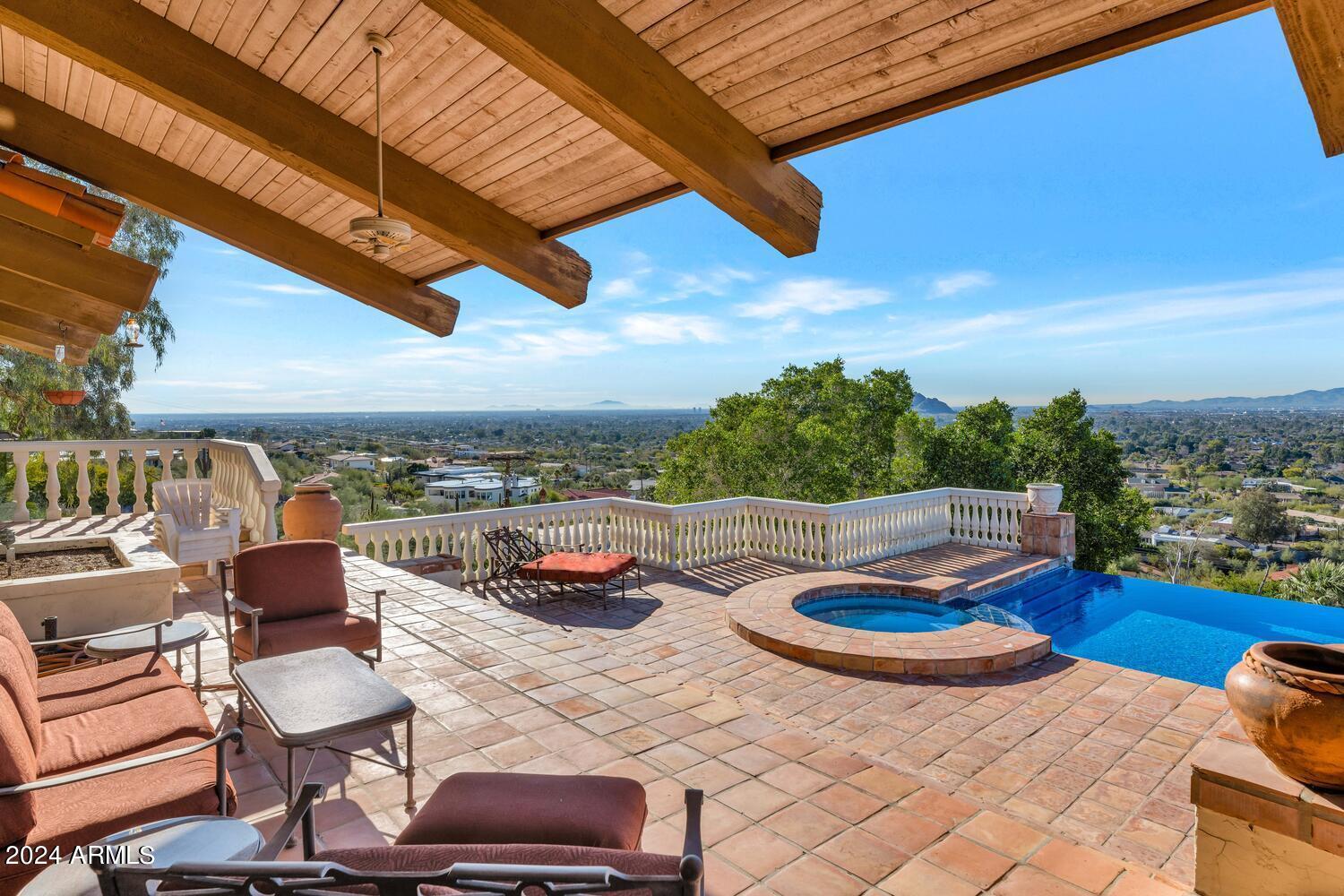COPELAND HILL 2 - Residential