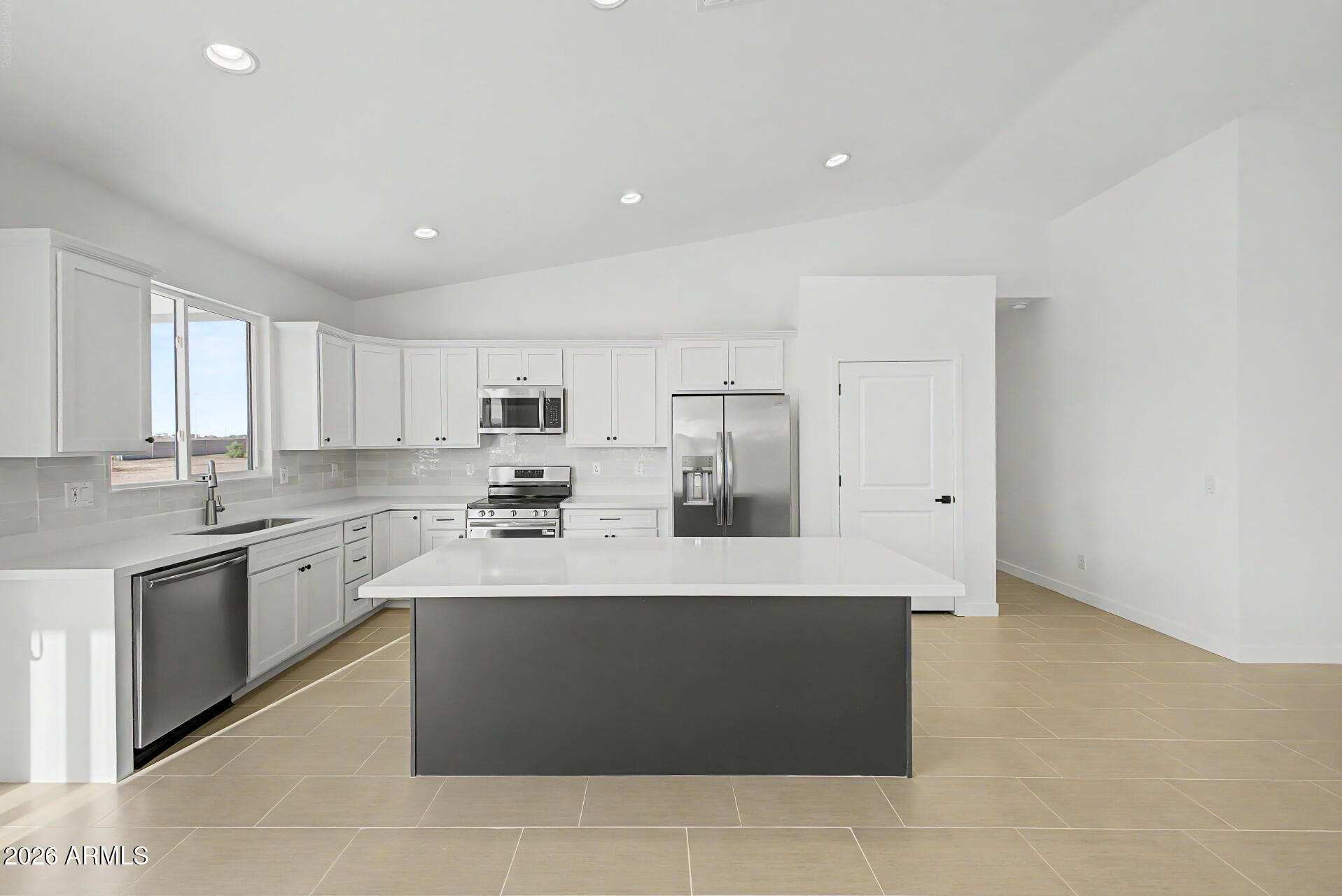 Saddle Vista - Residential