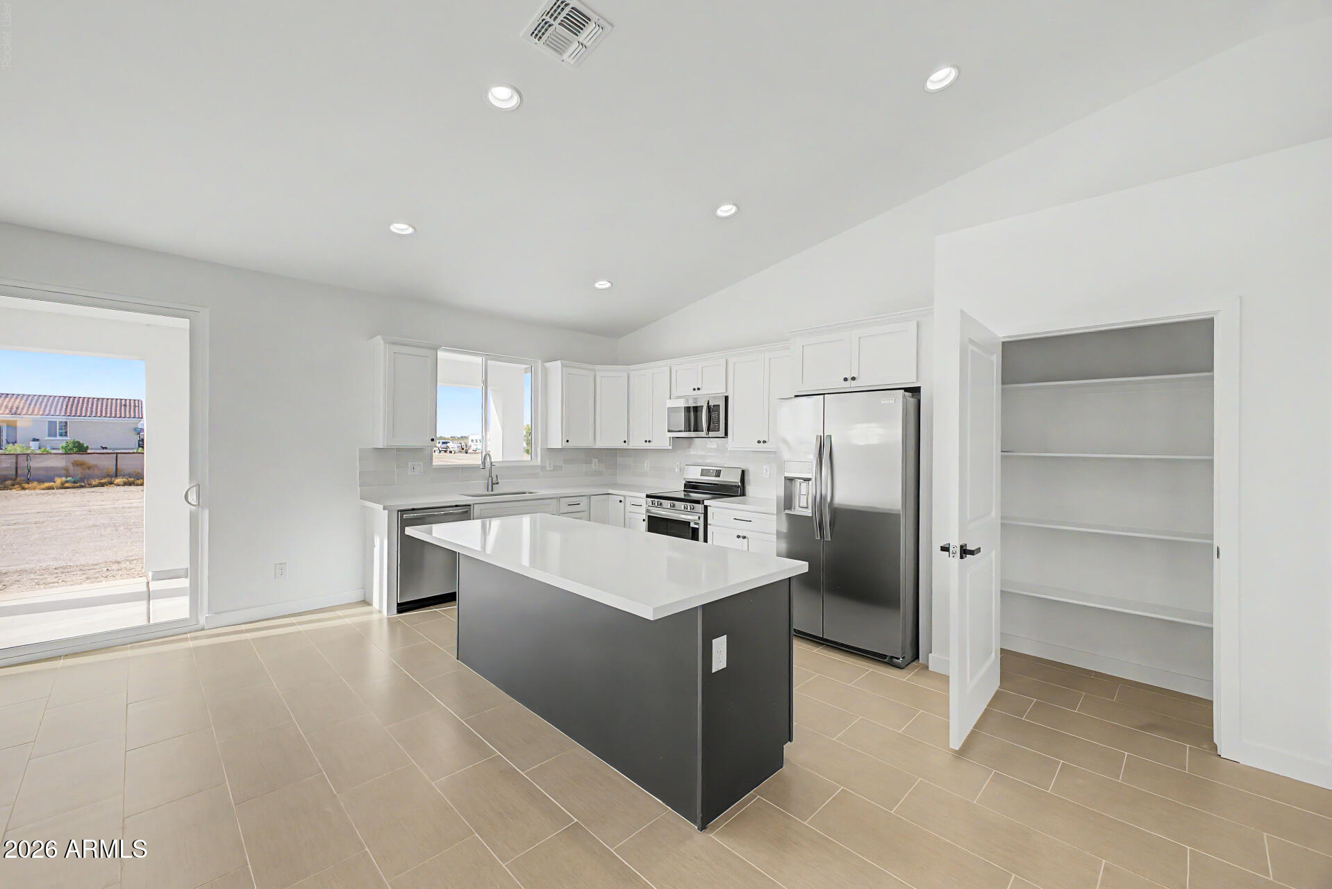 Saddle Vista - Residential