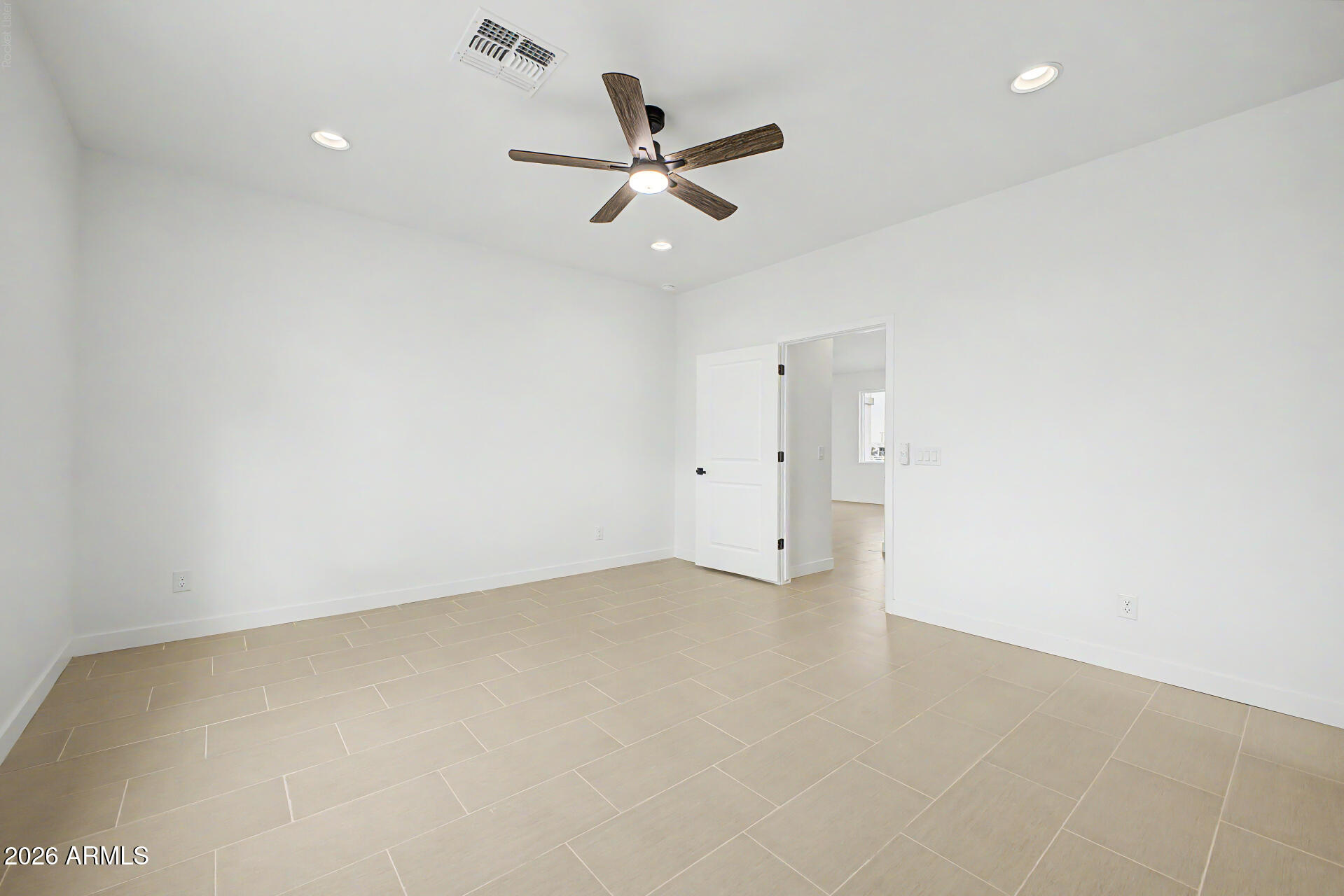 Saddle Vista - Residential
